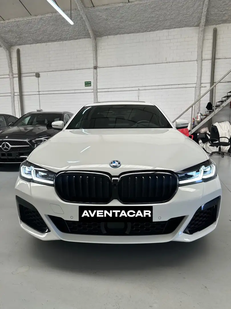 BMW 545 545e xDrive - 1
