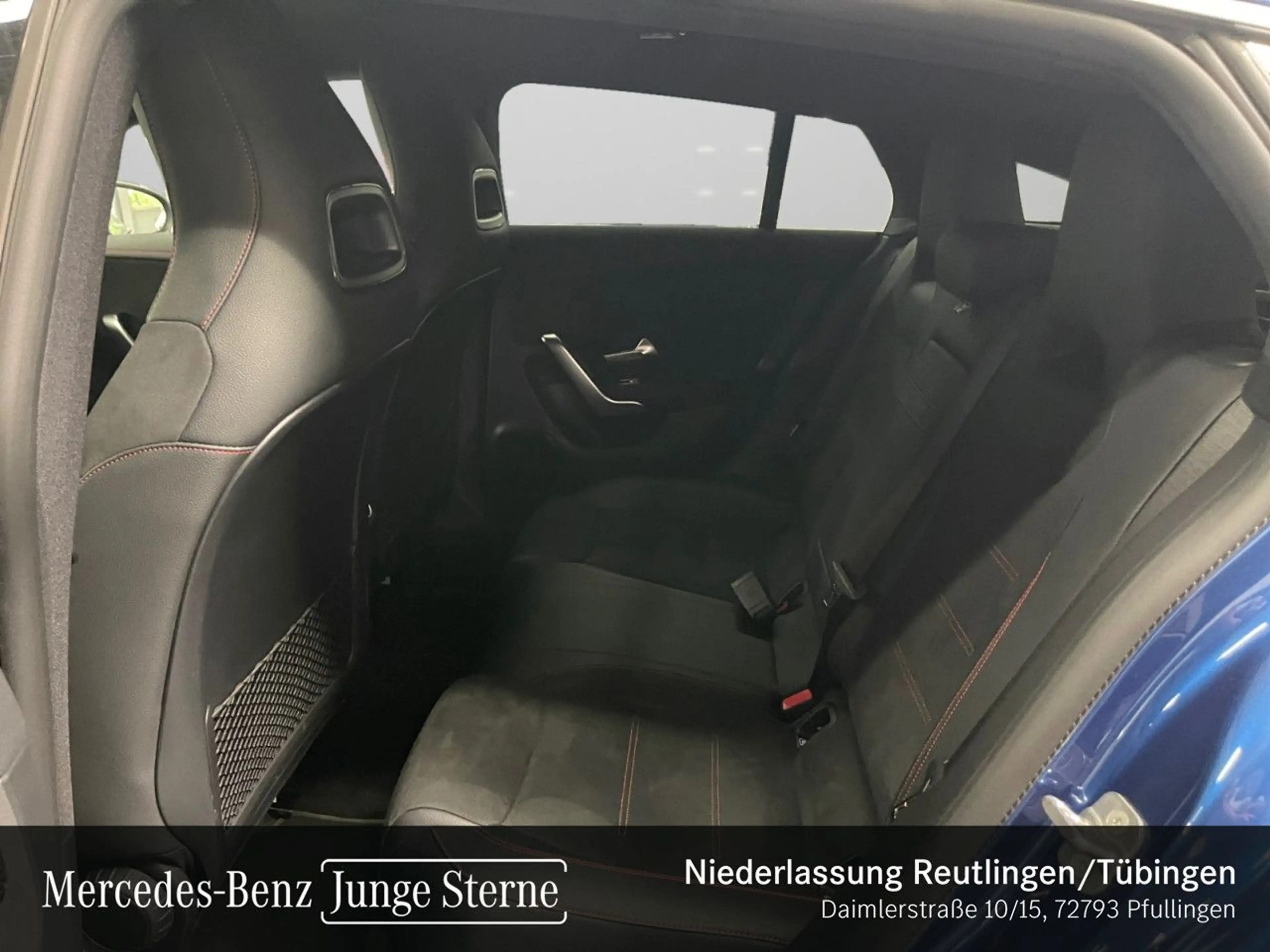 Mercedes-Benz CLA 220 d AMG+360°+AHK+MULTIBEAM+TOTW+KEYLESS+8G — photo 11
