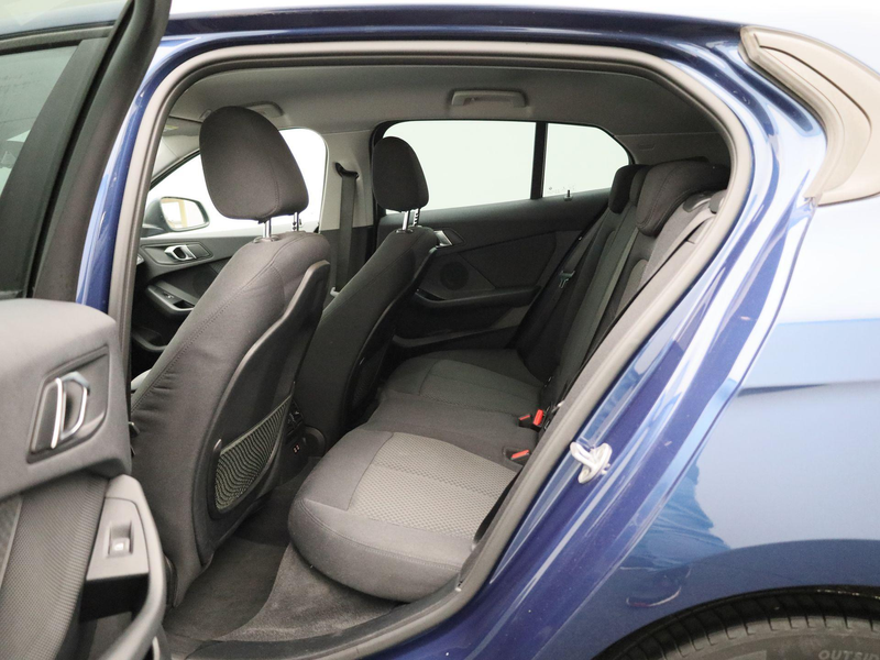 BMW 118 1-serie 118i Business Edition | Automaat | Apple C — photo 11