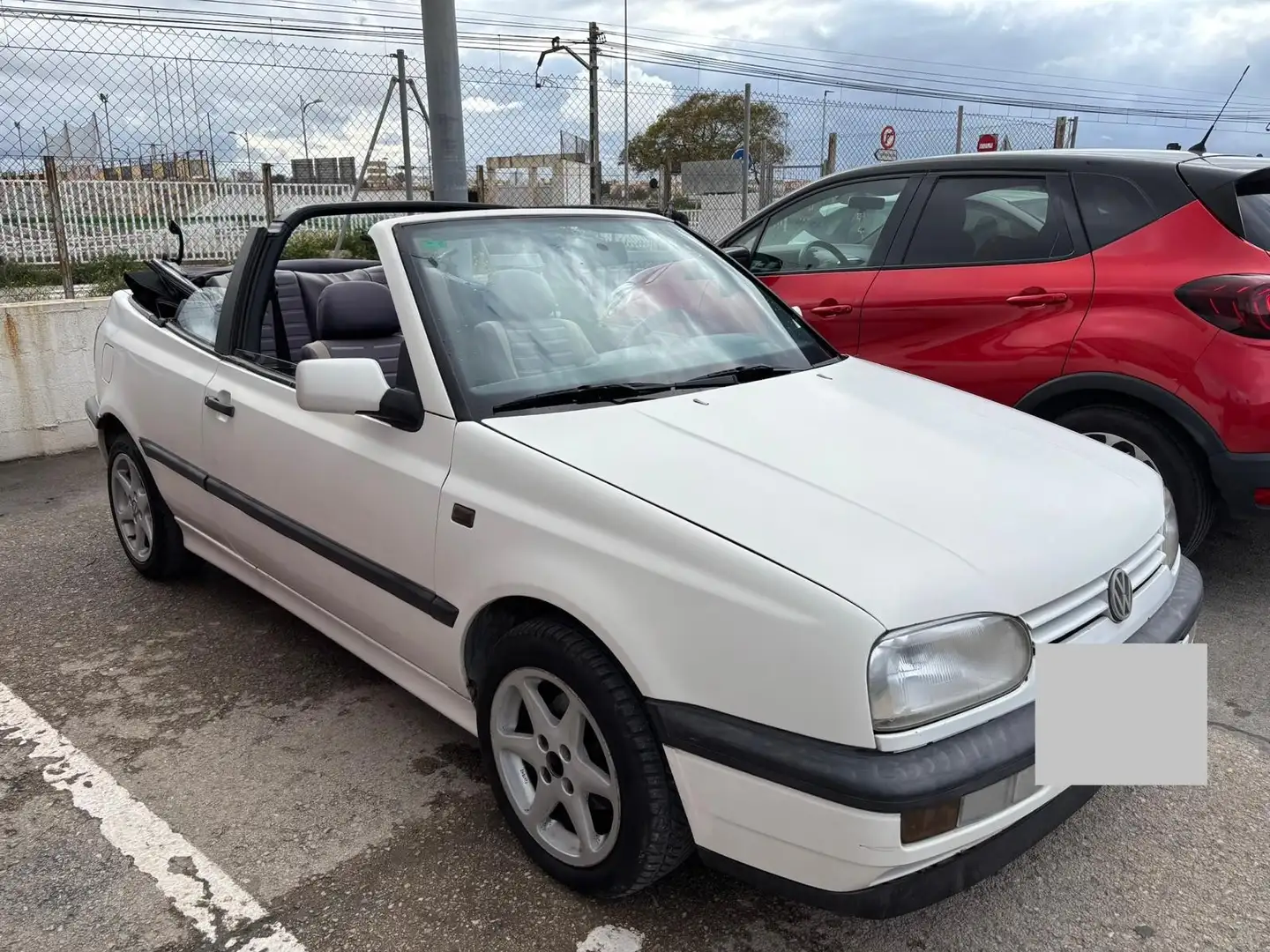 Volkswagen Golf Cabriolet Cabrio 1.8i manual - 2