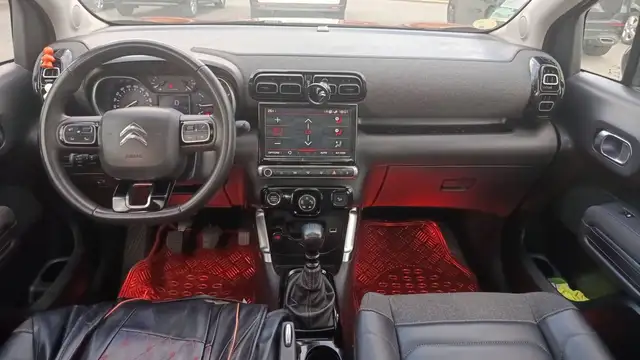 Citroen C3 Aircross view 11