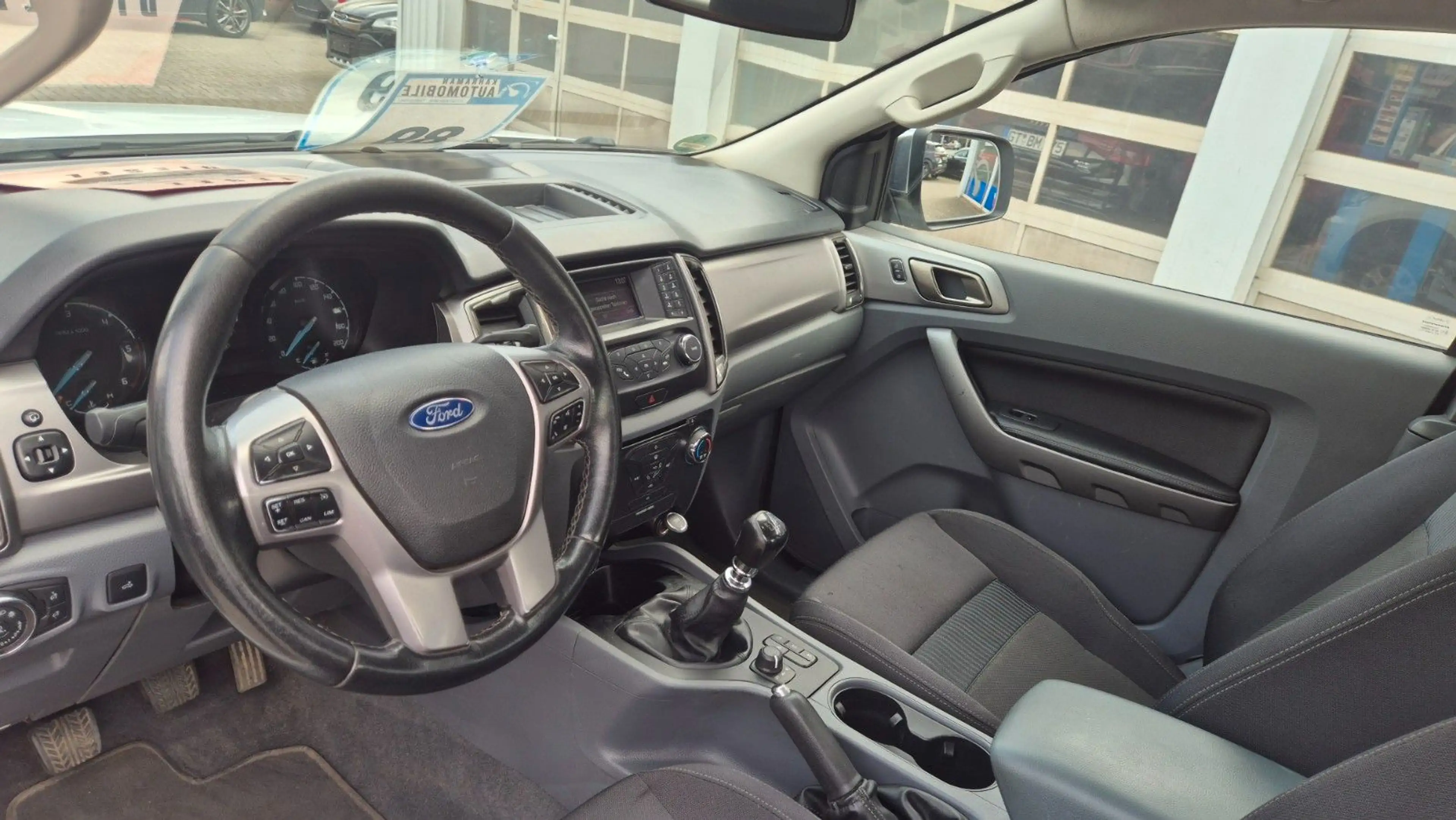 Ford Ranger XLT Extrakabine 4x4* — photo 15