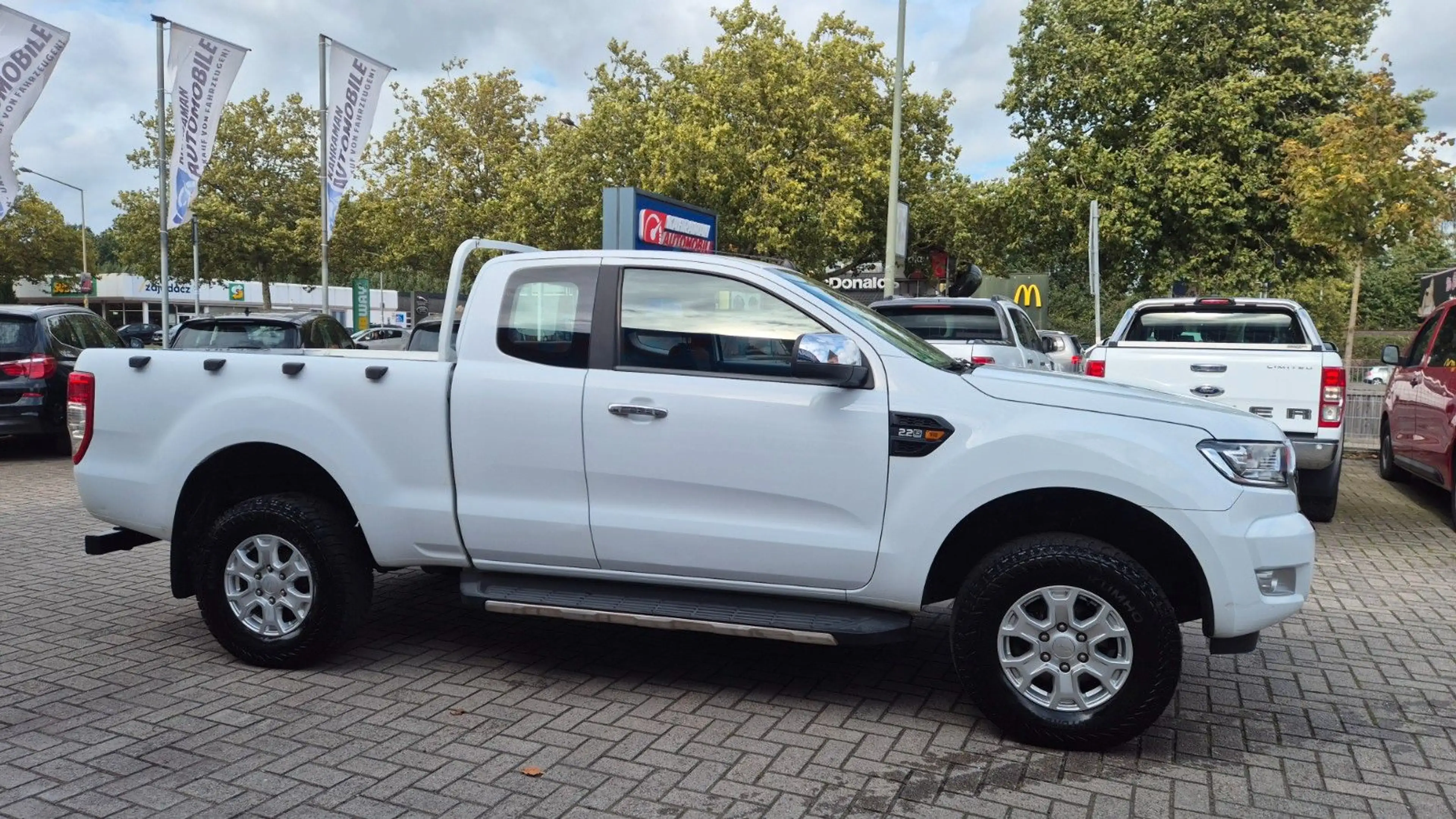 Ford Ranger XLT Extrakabine 4x4* — photo 8