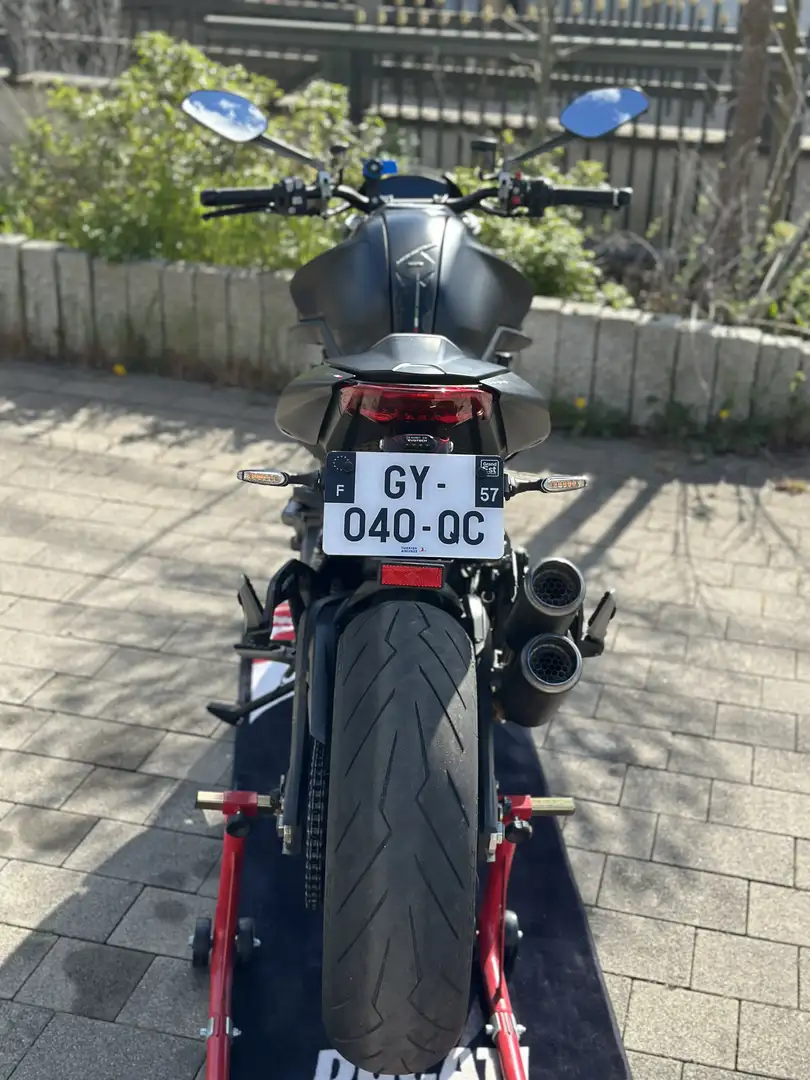Ducati Monster 937 Чёрный - 2
