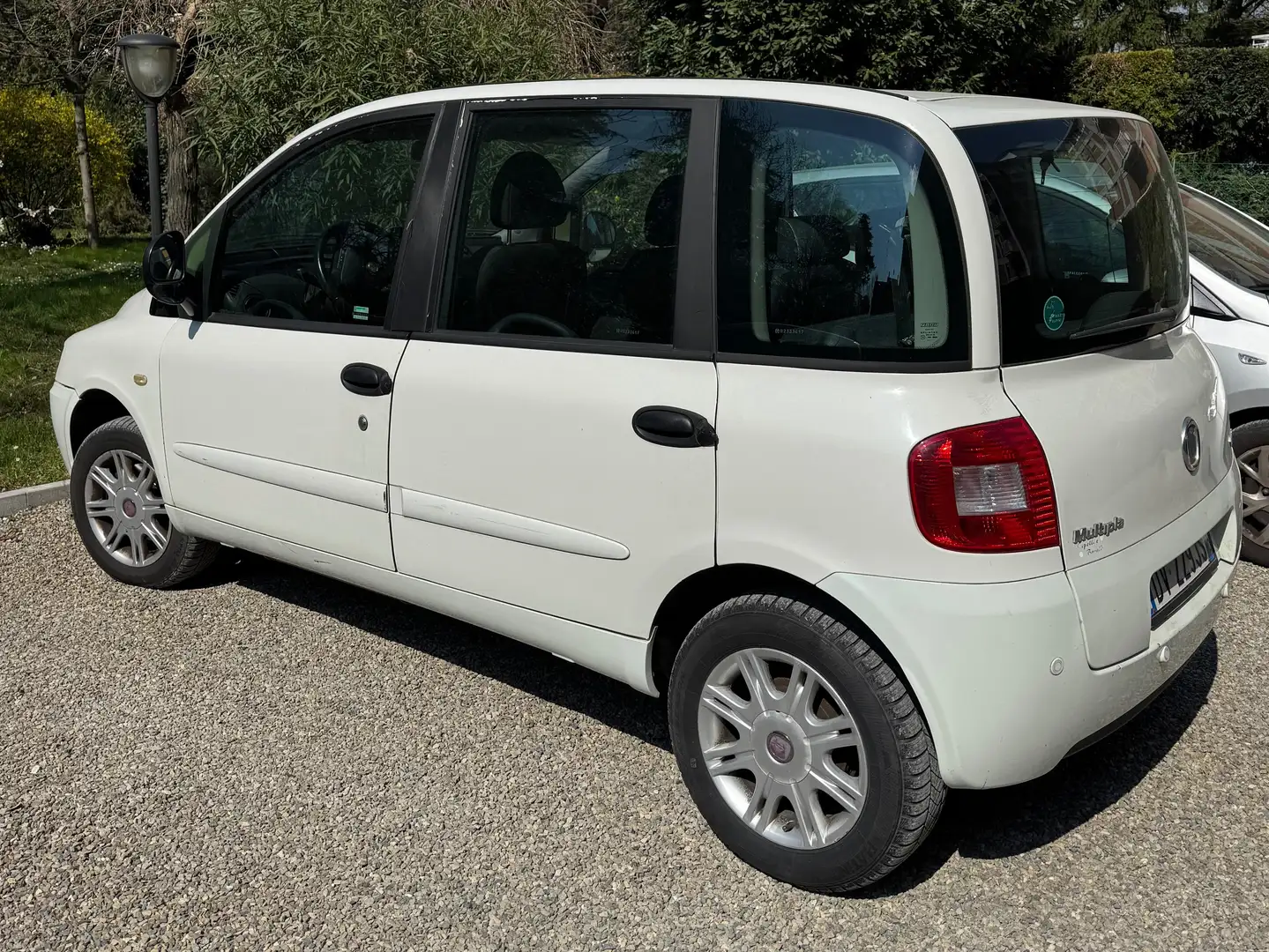 Fiat Multipla Multipla II 2004 1.6 16v natural power Active Weiß - 2