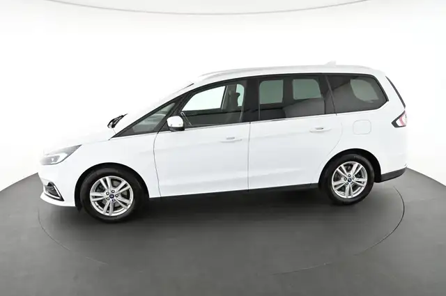 Ford Galaxy view 5