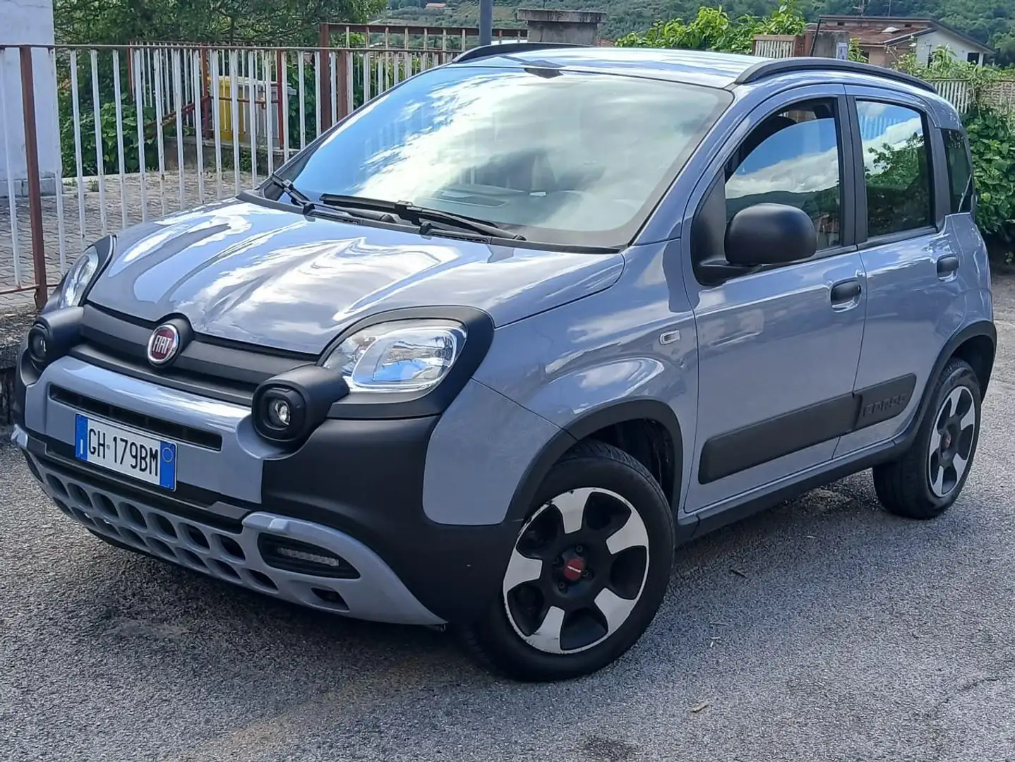 Fiat New Panda city cross Azul - 1
