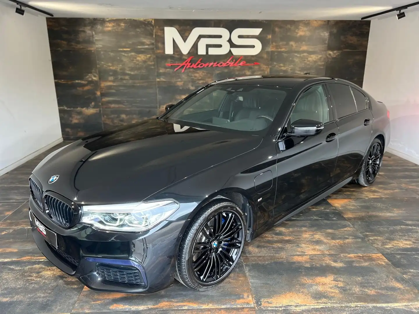 BMW 530 530e *PACK M *FEUX LASER *CAMERA *CARPLAY *SIEG EL Noir - 2