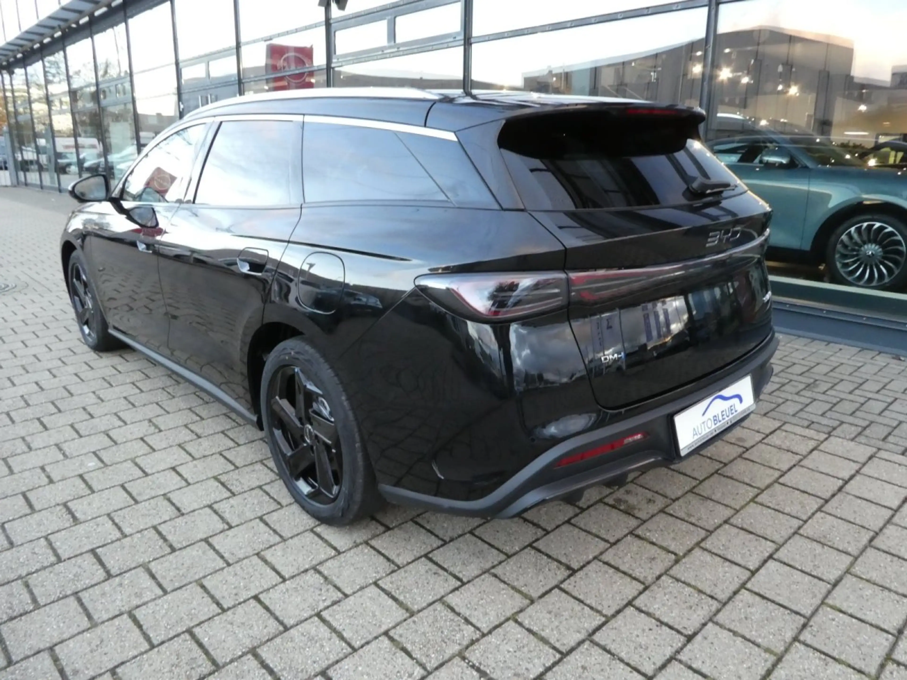 BYD Seal 6 DM-I Touring Comfort *Privacy*Pano*Leder*360Grad* — photo 3