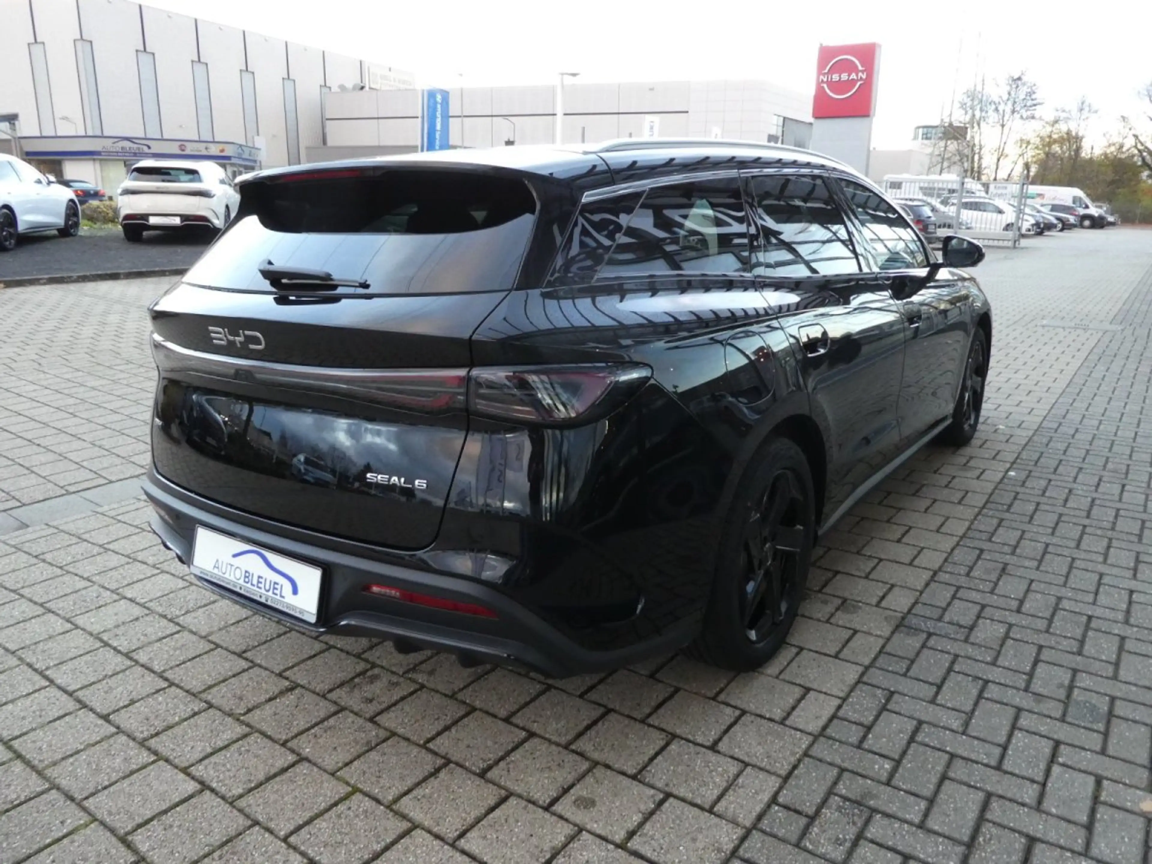 BYD Seal 6 DM-I Touring Comfort *Privacy*Pano*Leder*360Grad* — photo 4