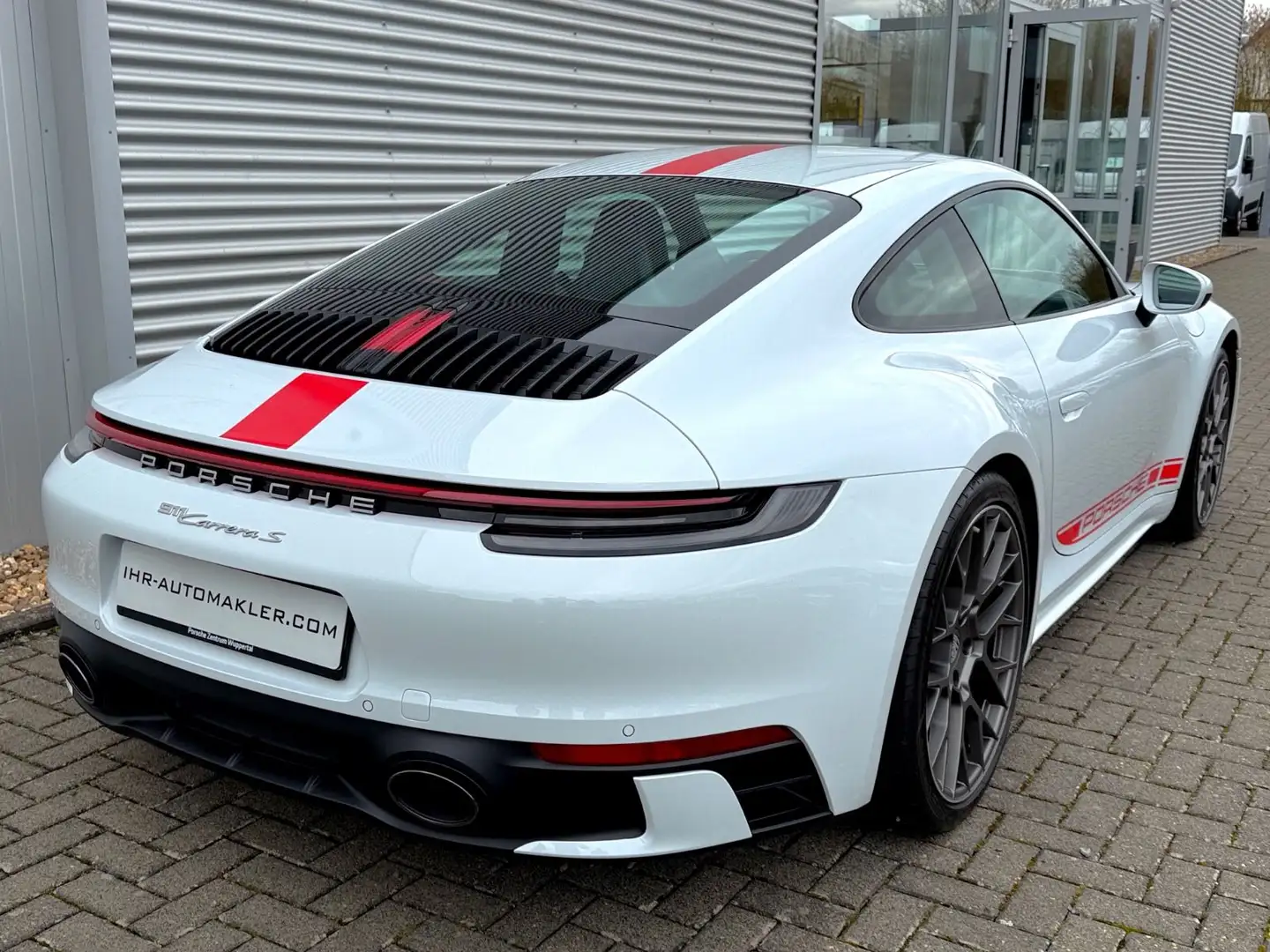 Porsche 992 911 Carrera S PDK Sport-Design I 21" RS Spyder Weiß - 2