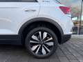 Volkswagen T-Roc T-ROC Life GOAL 2.0 TDI DSG LED ACC AHK Navi App Weiß - thumbnail 17