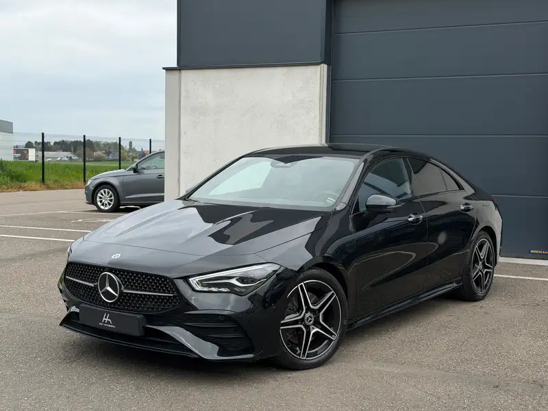 Mercedes-Benz CLA 200