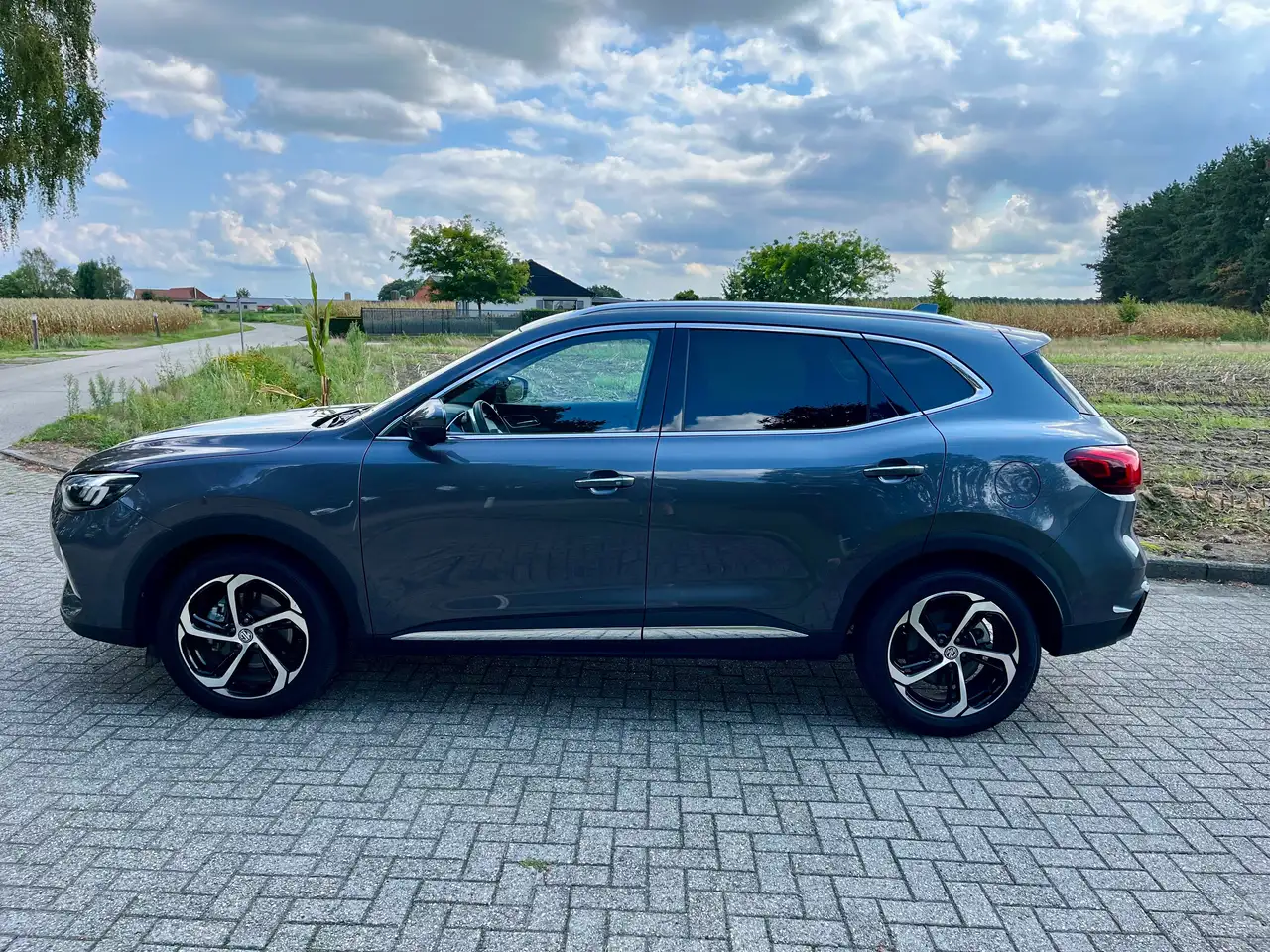 MG HS Luxury 2024 Pano/Carplay/360/ACC Garantie!!, миниатюра 2