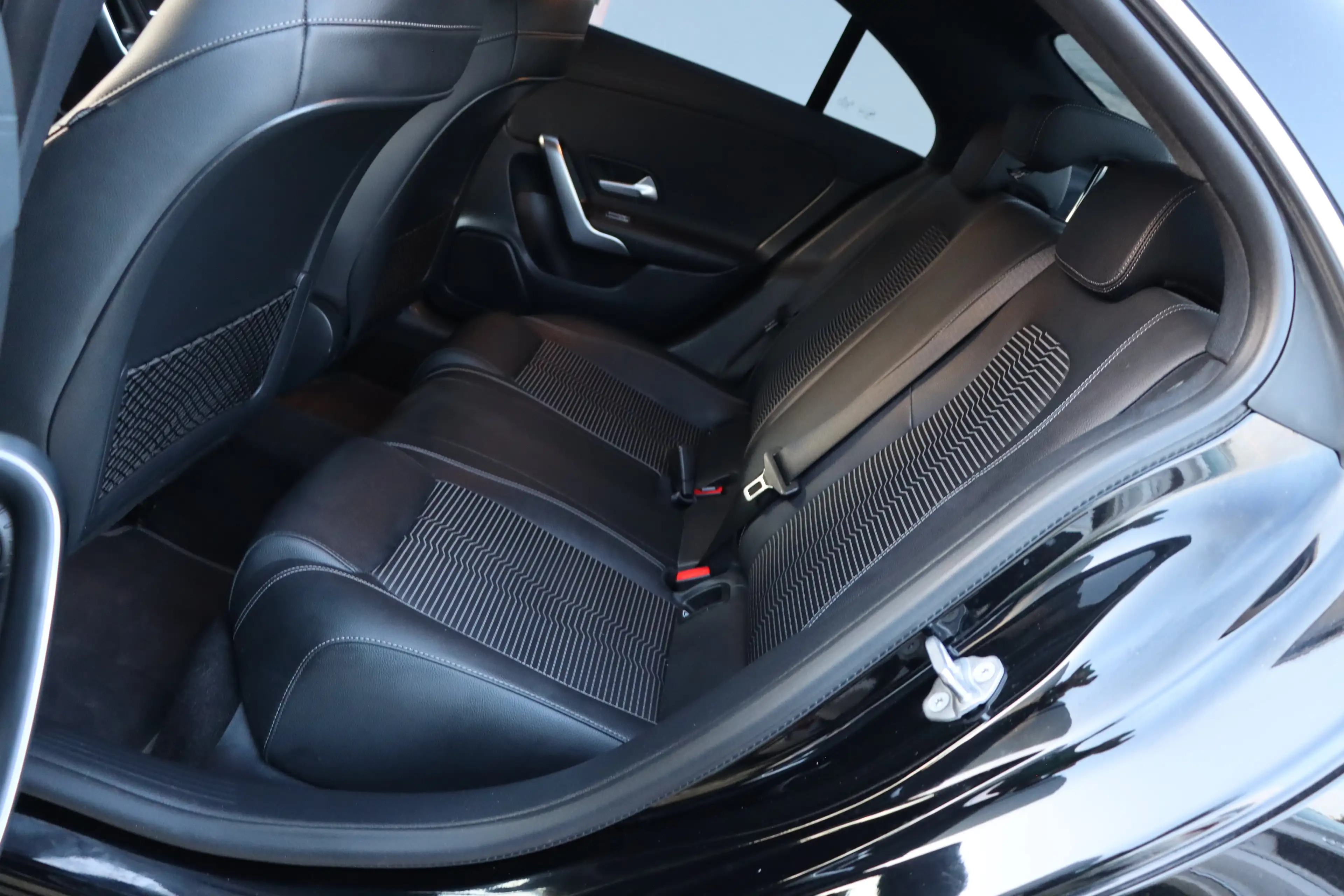 Mercedes-Benz CLA 220 CLA 220 d|Keyless-Go|Navi|Multimediasystem MBUX| — photo 8