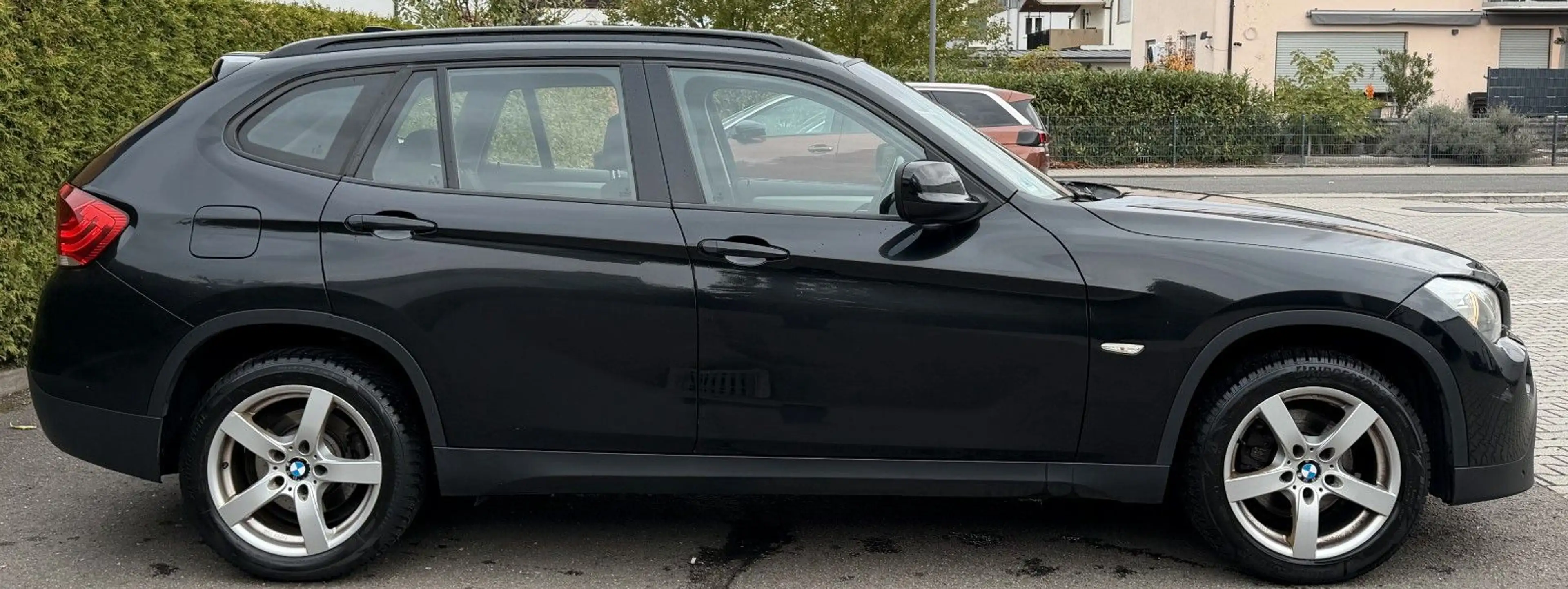 BMW X1 xDrive20d XENON PDC NAVI PANO SPORT 2 HAND — photo 11