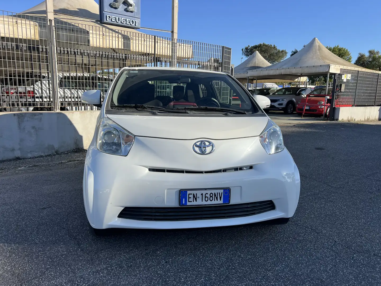 Toyota iQ 1.0 Lounge (high) Weiß - 2