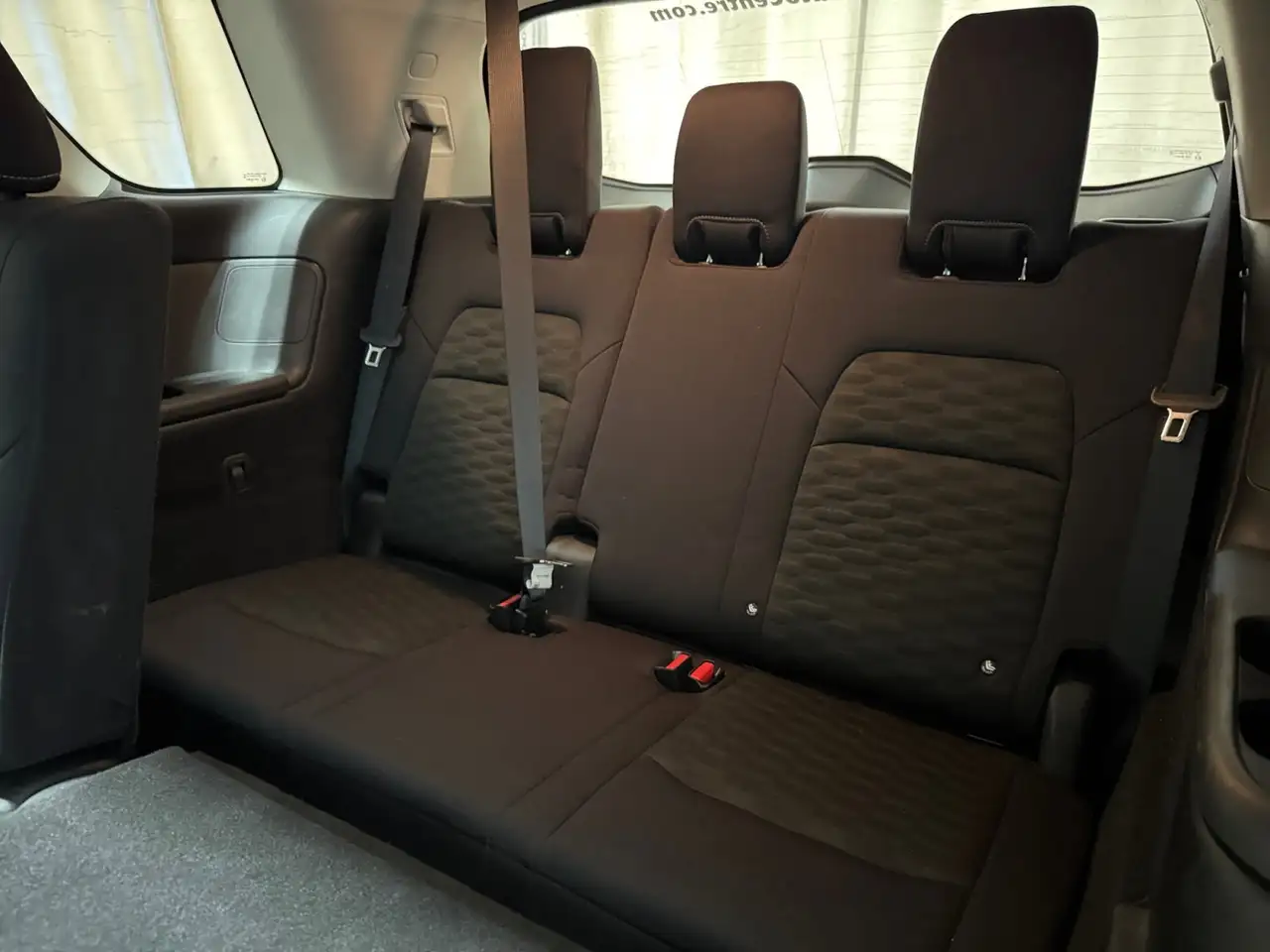 Nissan Pathfinder снимка Nissan Pathfinder