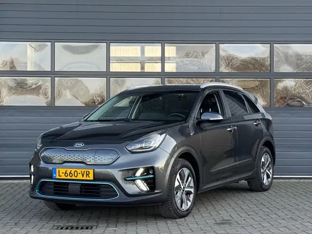 Kia e-Niro DYNAMICPLUSLINE 64 KWH I 3-FASE I SCHUIF/KANTELDAK