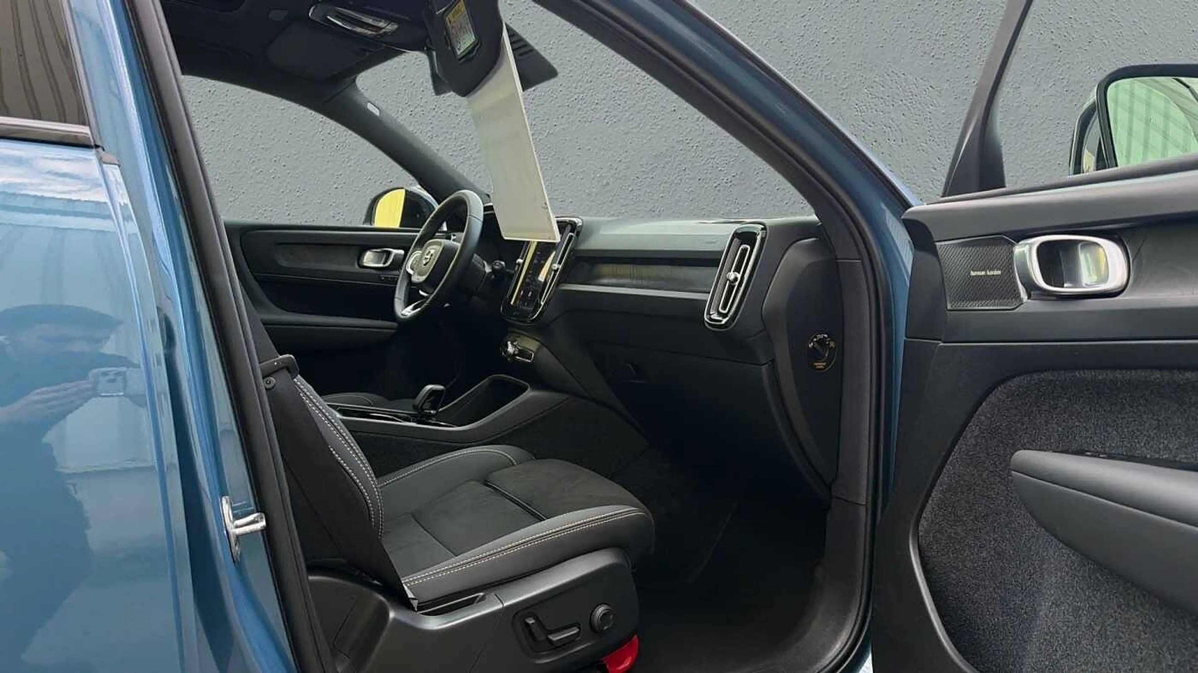 Volvo EX40 Ultra, Single Motor Extended Range, Elektrisch (BE — photo 5