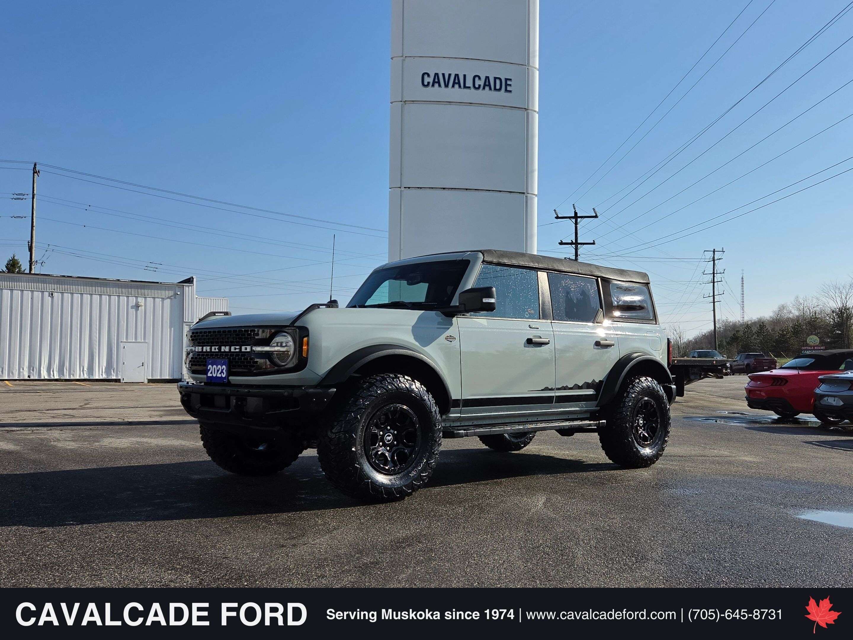 Gray 2023 Ford Bronco SUV / Crossover Four-Wheel Drive Automatic