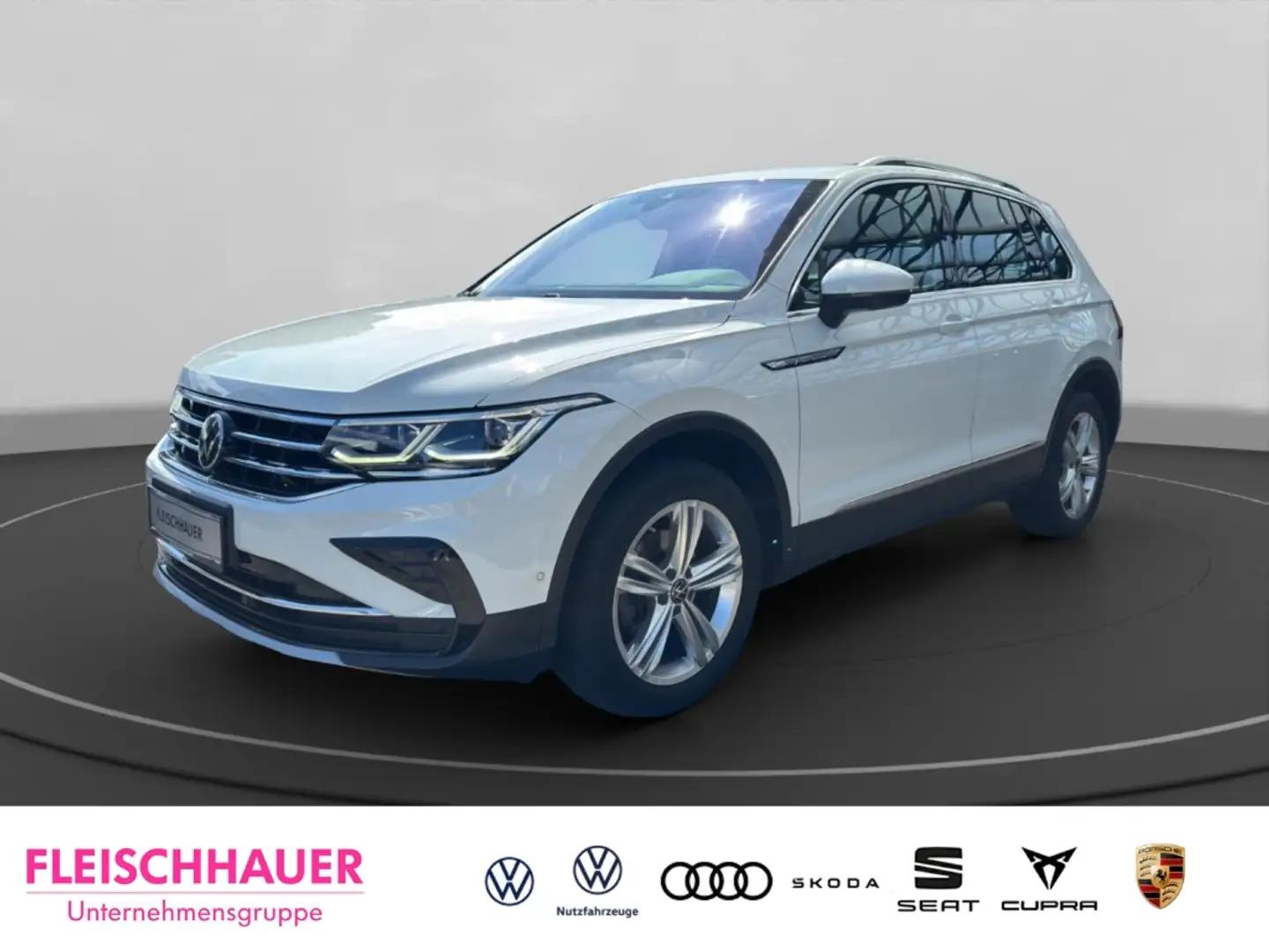 Volkswagen Tiguan Elegance 4Motion 2.0 TDI DSG AHK Pano Navi Weiß - 1