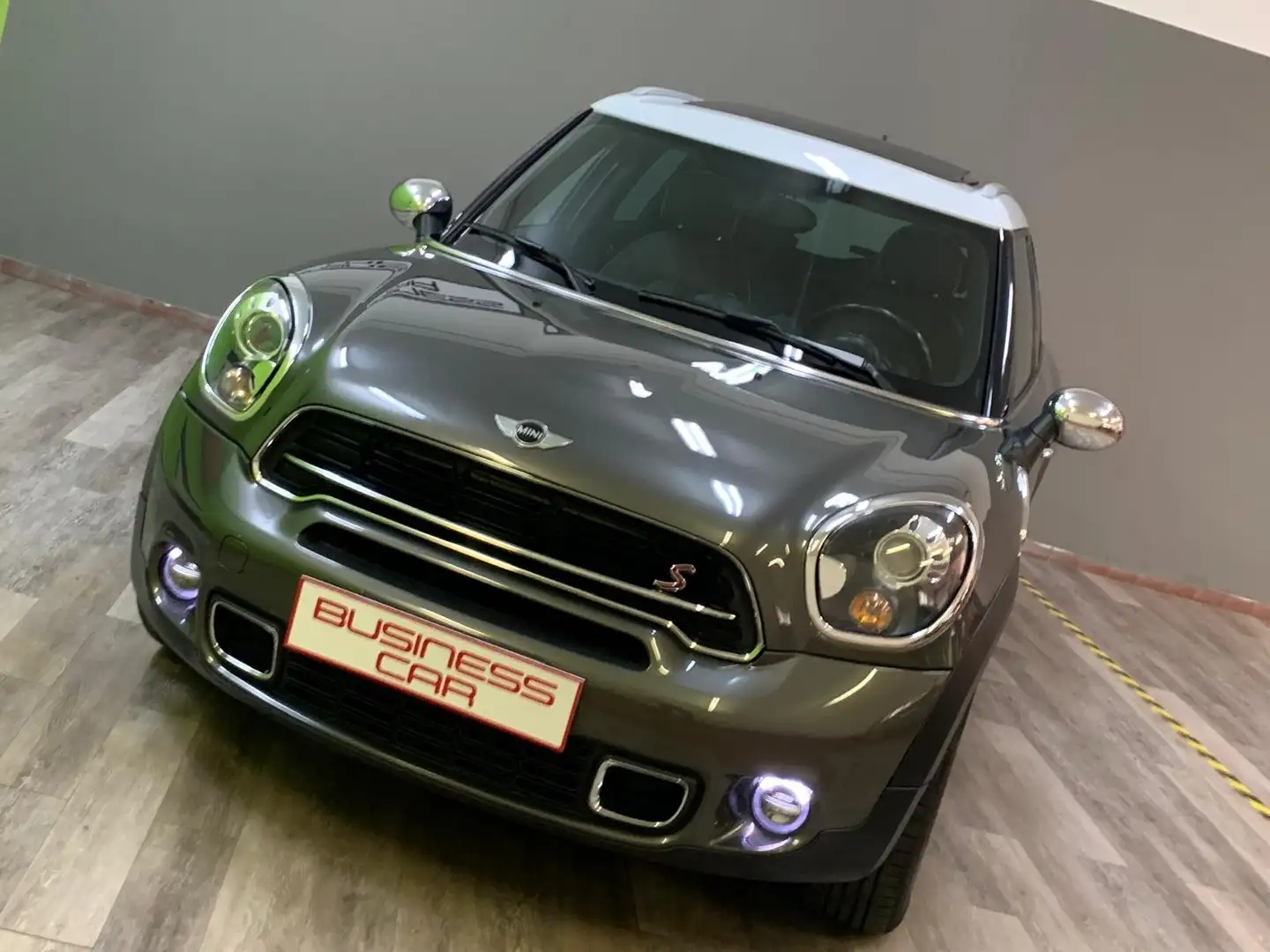 MINI Cooper SD Countryman AUTOM FULL OPTIONAL Grau - 2