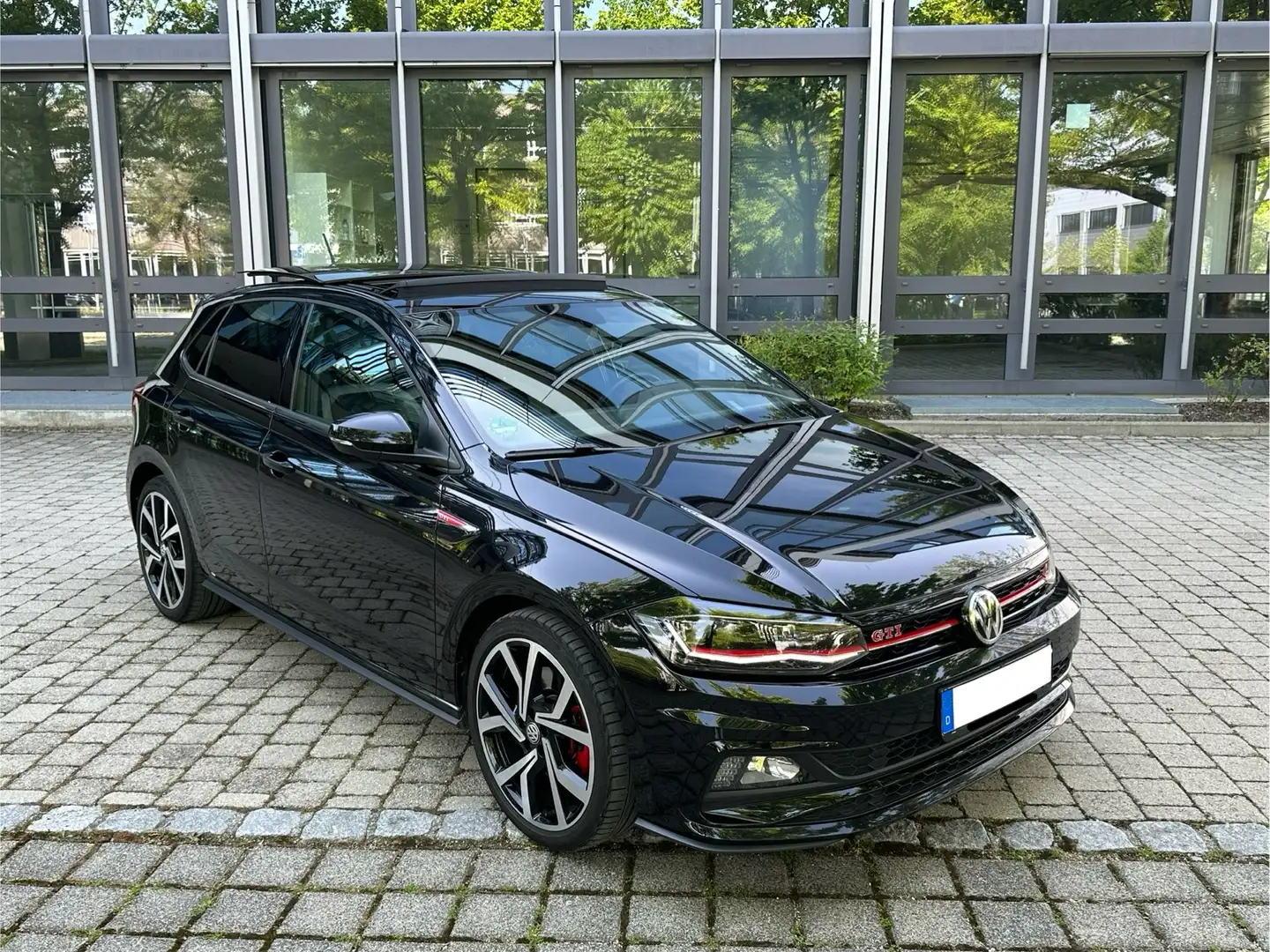 Volkswagen Polo GTI GTI DSG LED Navi Pano Kamera ACC SHZ Ambiente Černá - 1