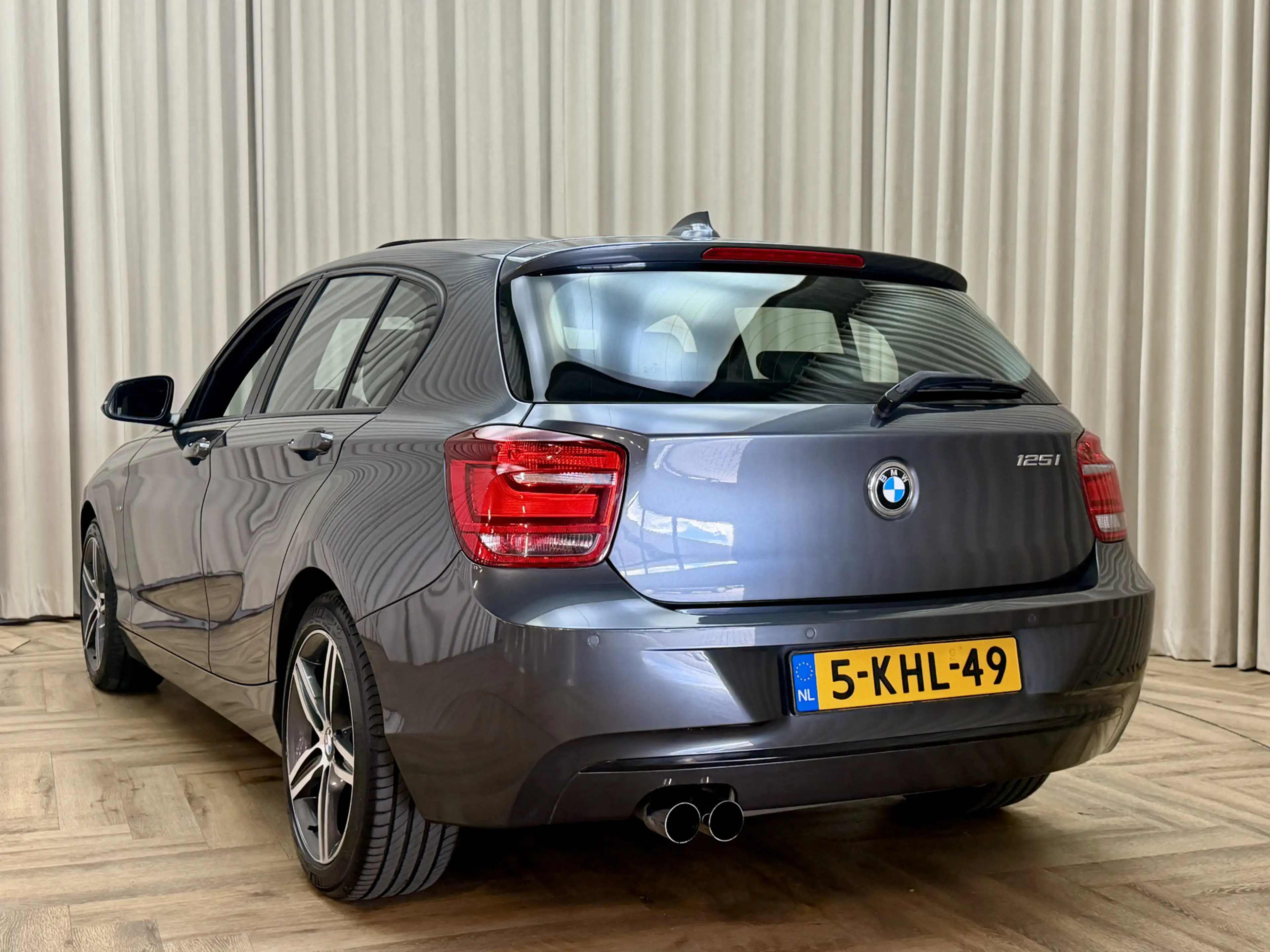 BMW 125 1-serie 125i *Sportline* Leder / Schuif/Kanteldak — photo 6