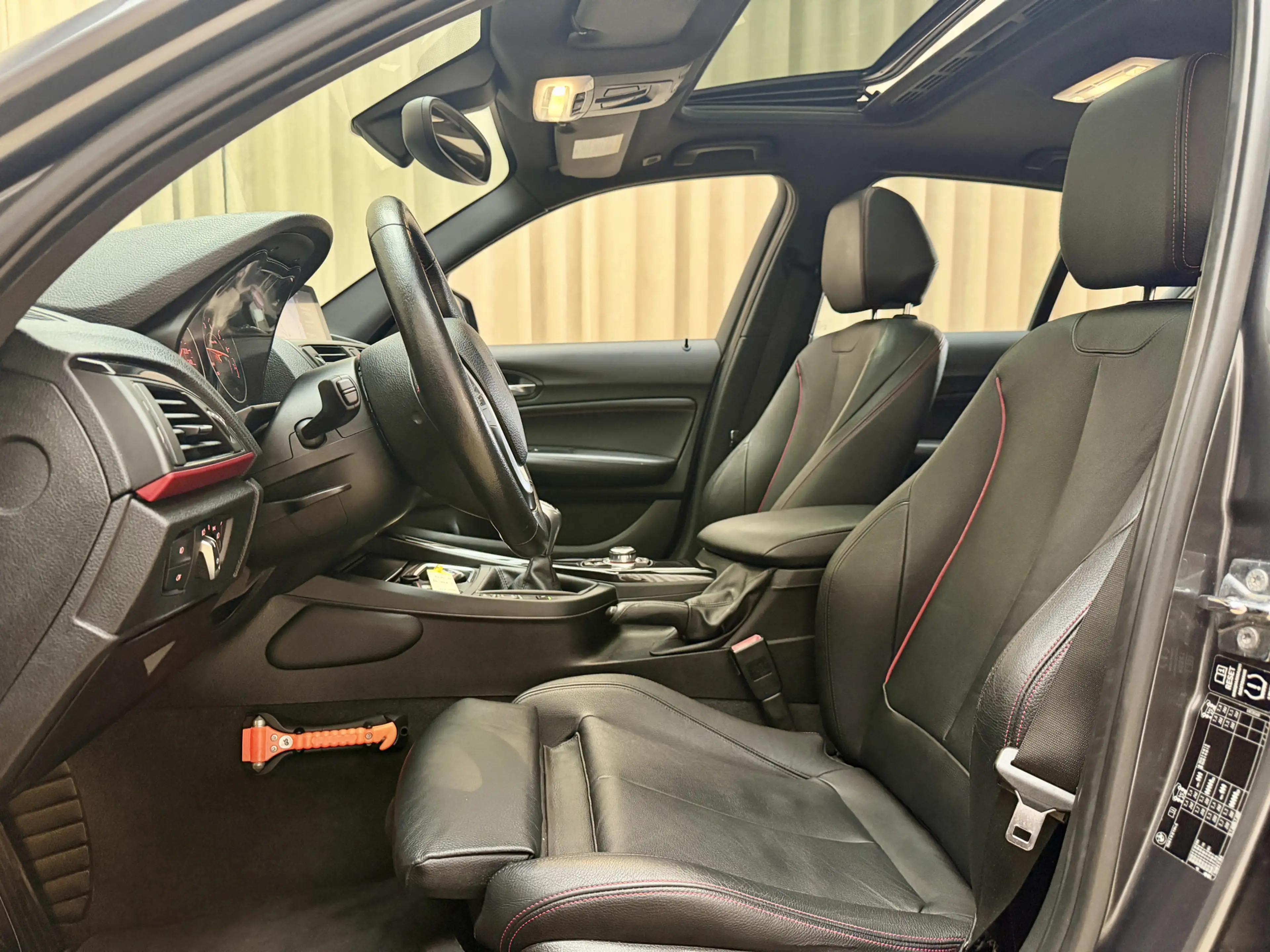 BMW 125 1-serie 125i *Sportline* Leder / Schuif/Kanteldak — photo 12