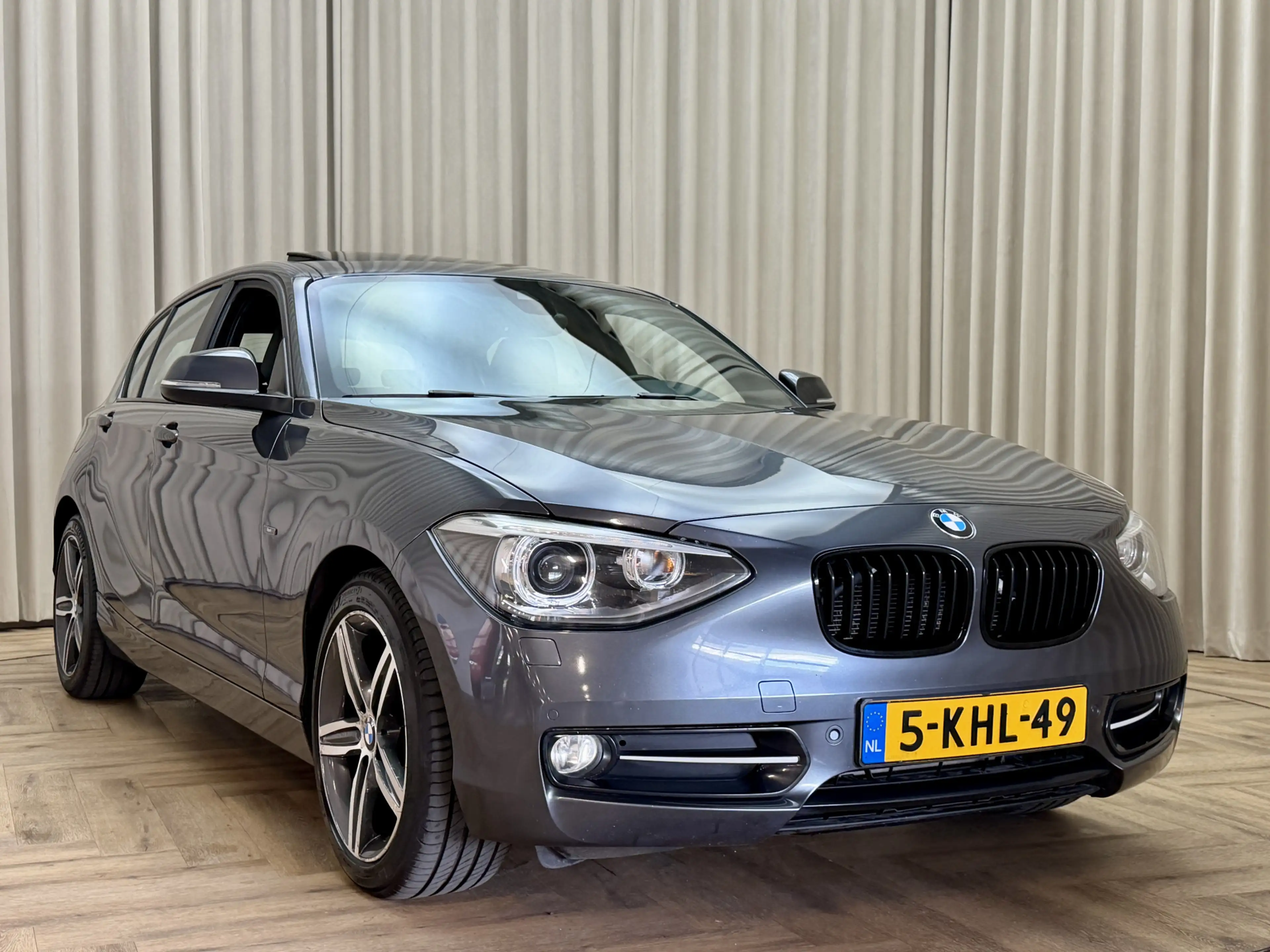 BMW 125 1-serie 125i *Sportline* Leder / Schuif/Kanteldak — photo 15