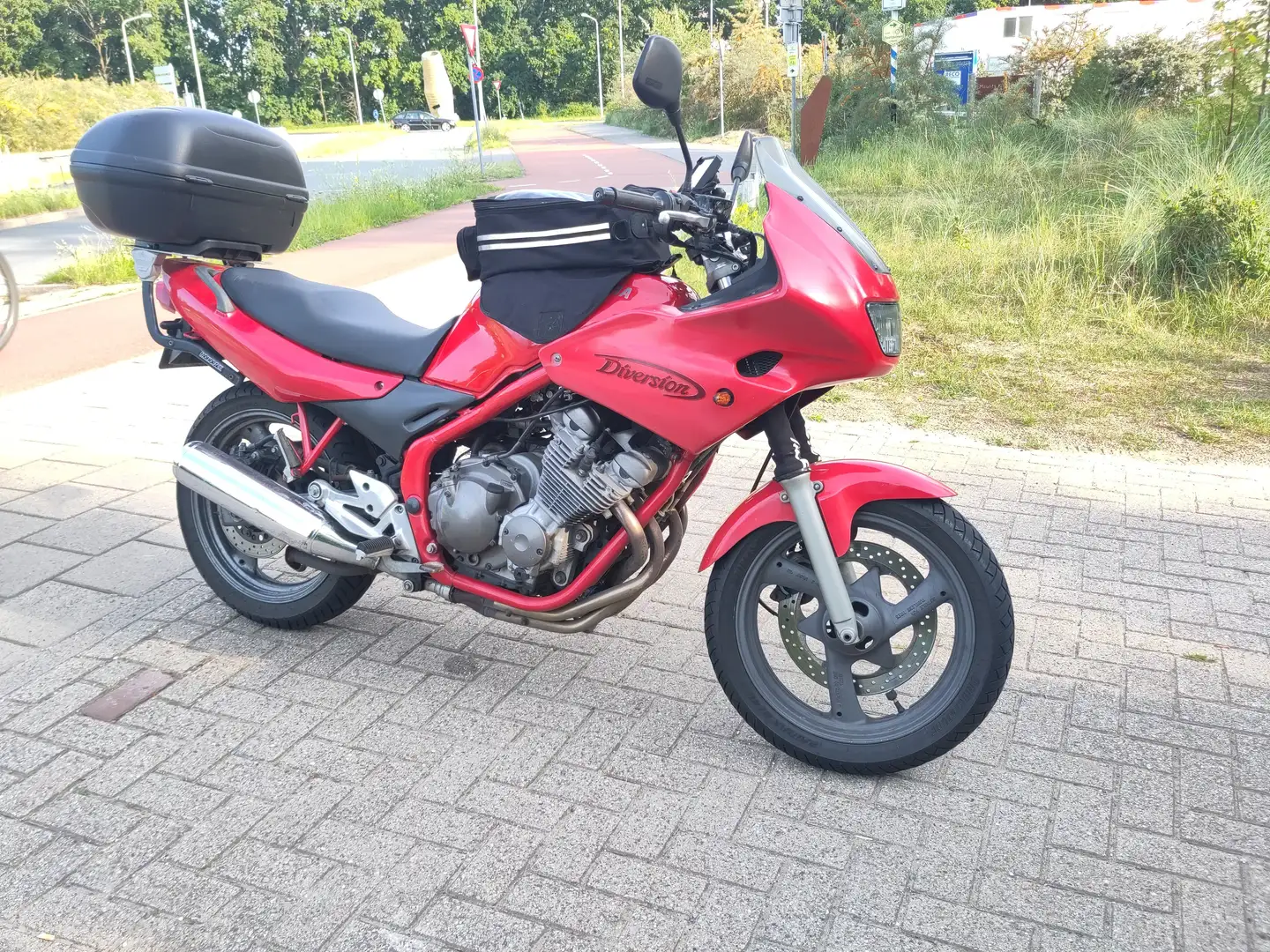 Yamaha XJ 600 S Rood - 1