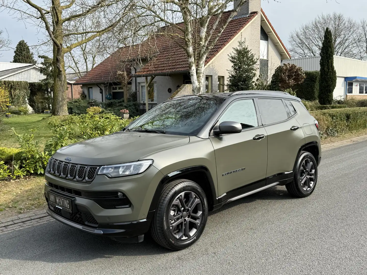 Jeep Compass 4xe 240 Plug-in Hybrid Electric 80th Anniversary - 1