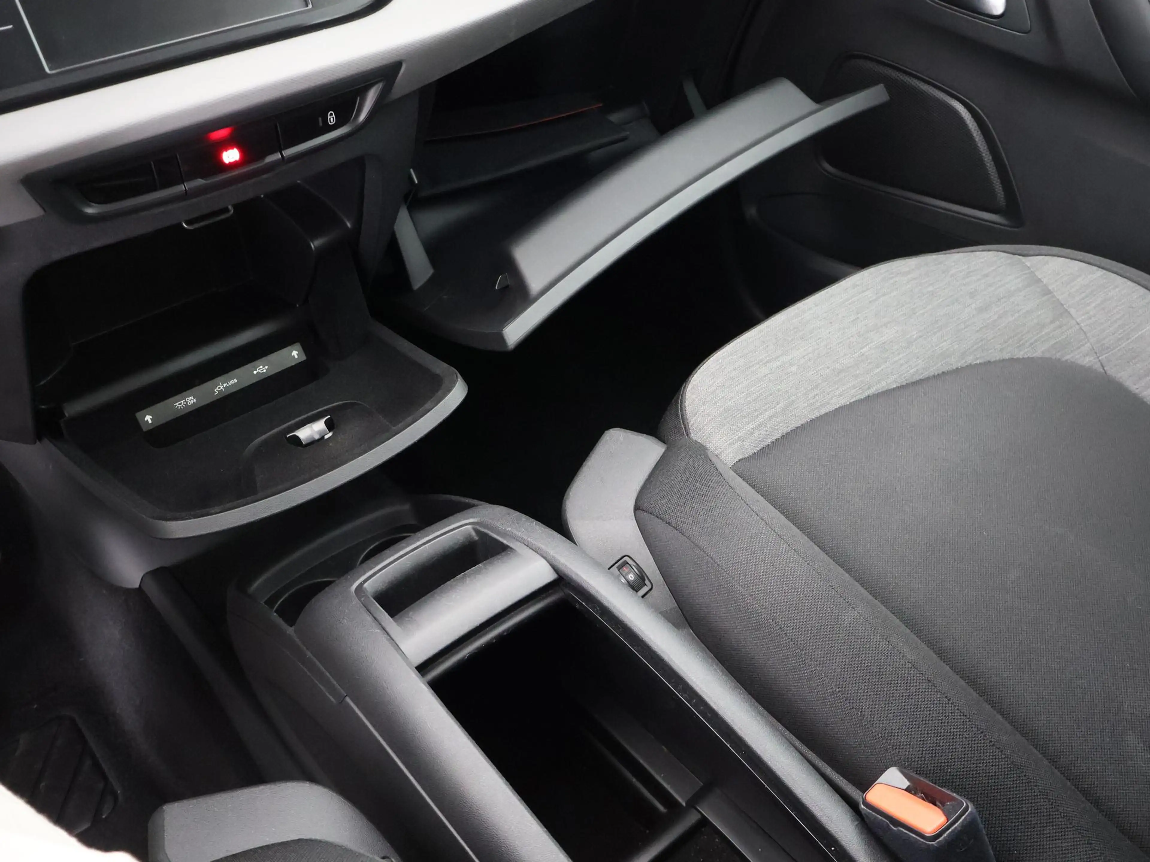 Citroen Grand C4 SpaceTourer 1.2 BUSINESS 7 ZIT AUTOMAAT 130PK GAR.TOT 6/2032* — photo 26