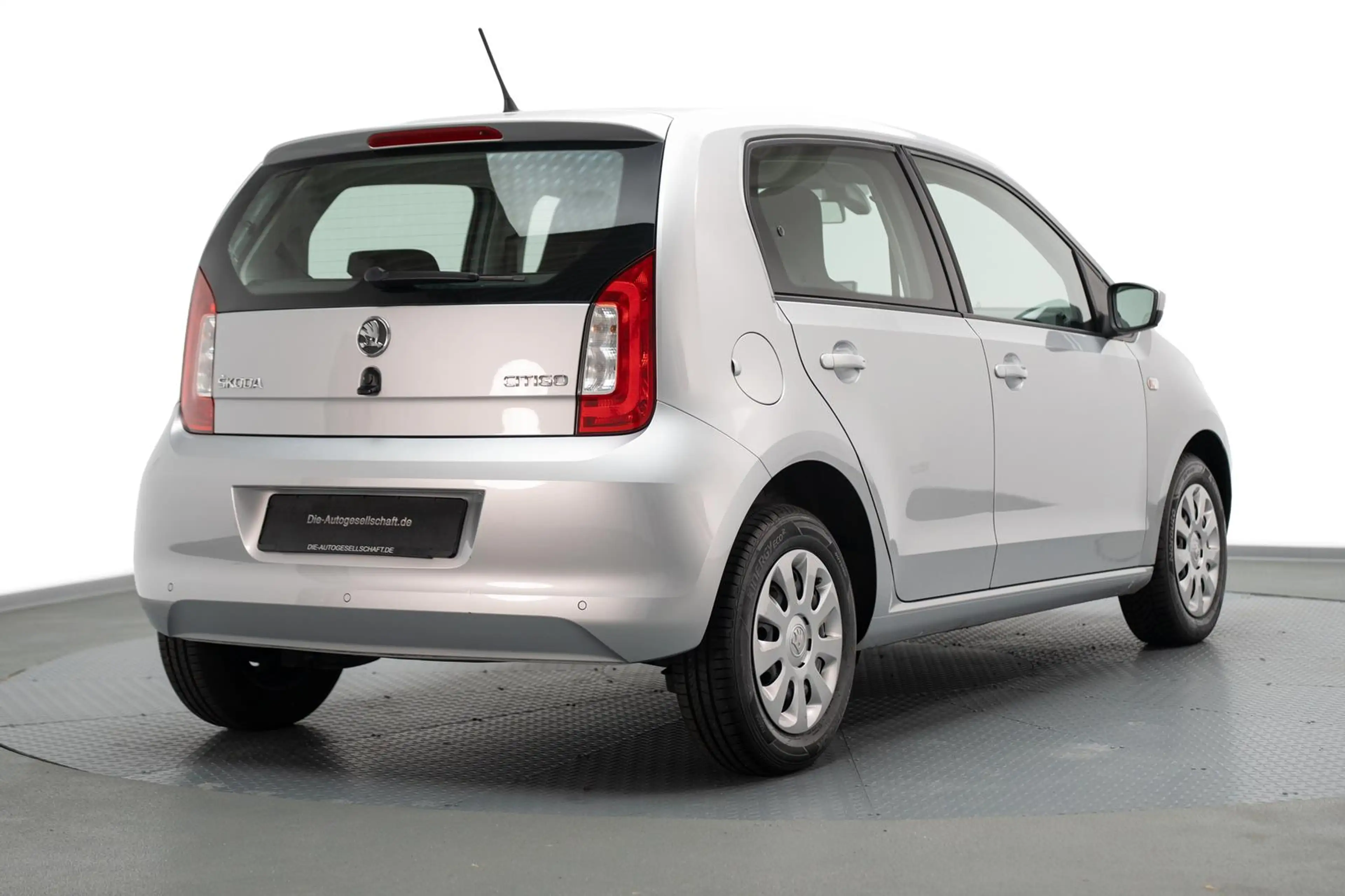 Skoda Citigo Ambition 1.0 MPI*NAVI*KLIMA*PDC* — photo 4
