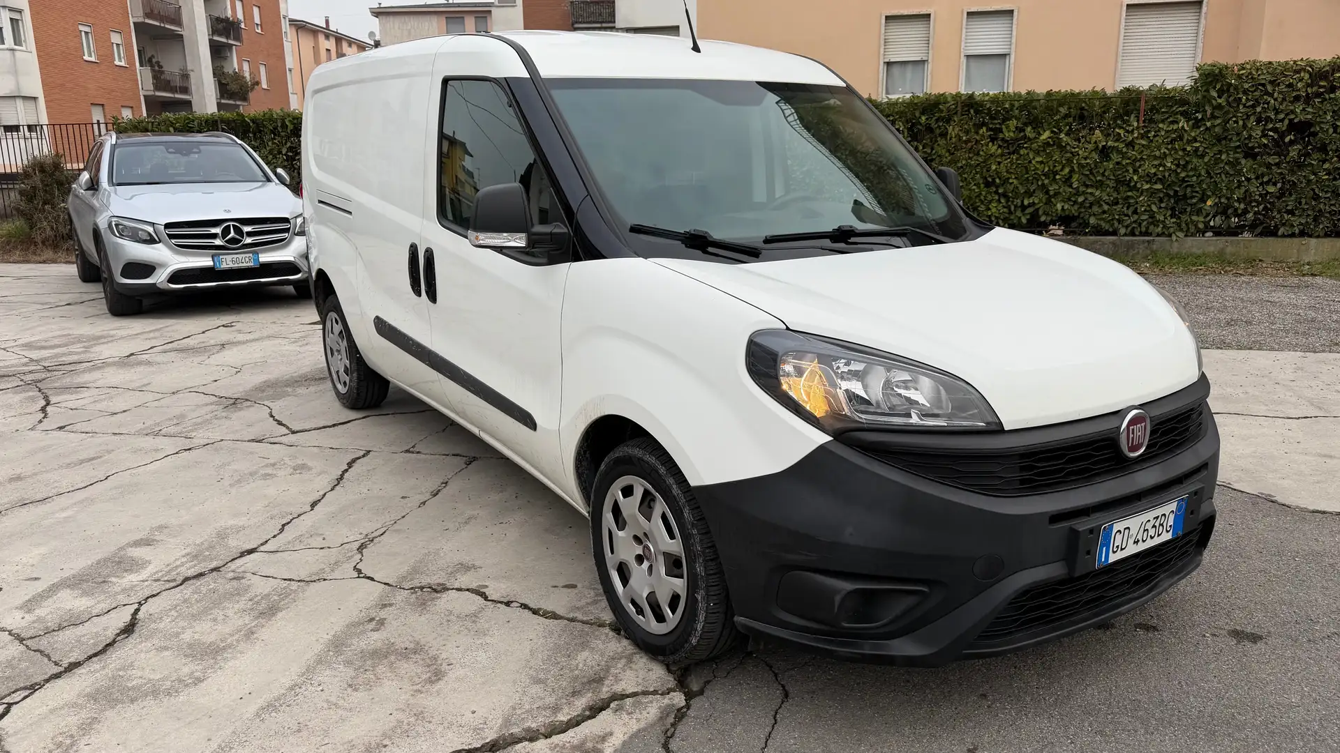 Fiat Doblo Cargo Maxi L2-H1 1.3 MJT 95 cv 3 posti Bianco - 2