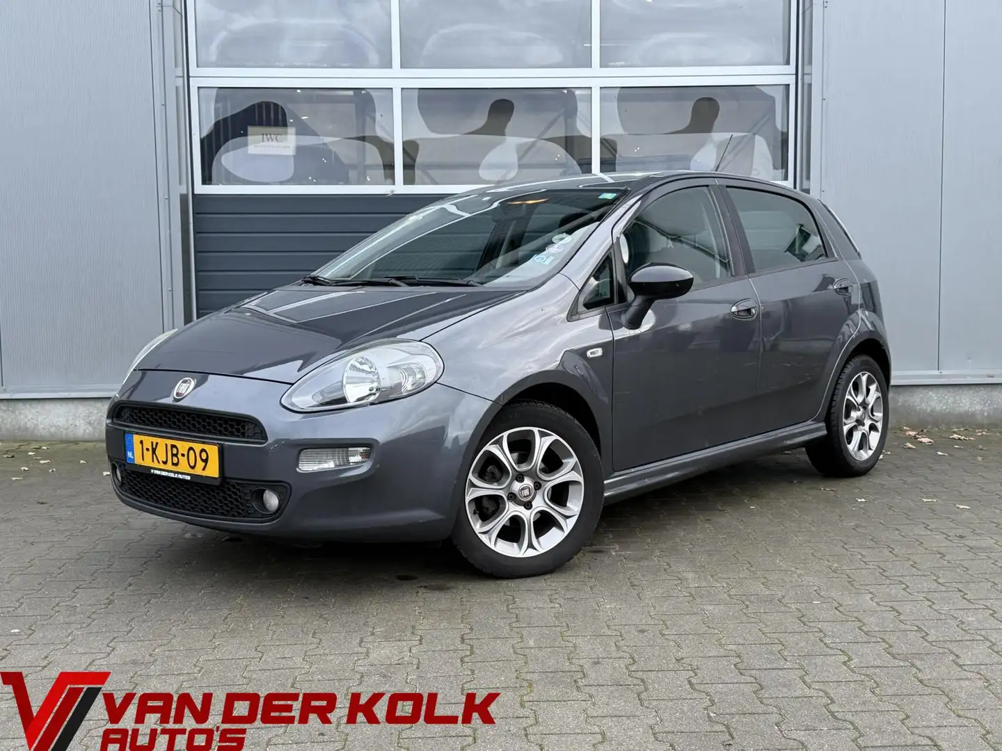 Fiat Punto Evo 0.9 TwinAir Lounge Grijs - 1