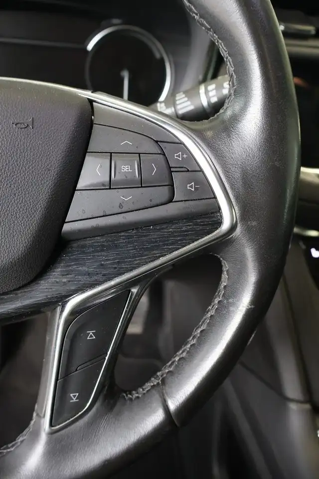 Cadillac XT5 снимка Cadillac XT5