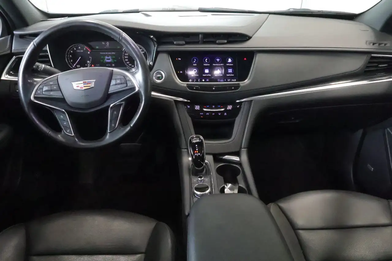 Cadillac XT5 снимка Cadillac XT5