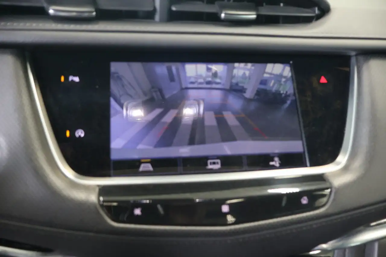 Cadillac XT5 снимка Cadillac XT5