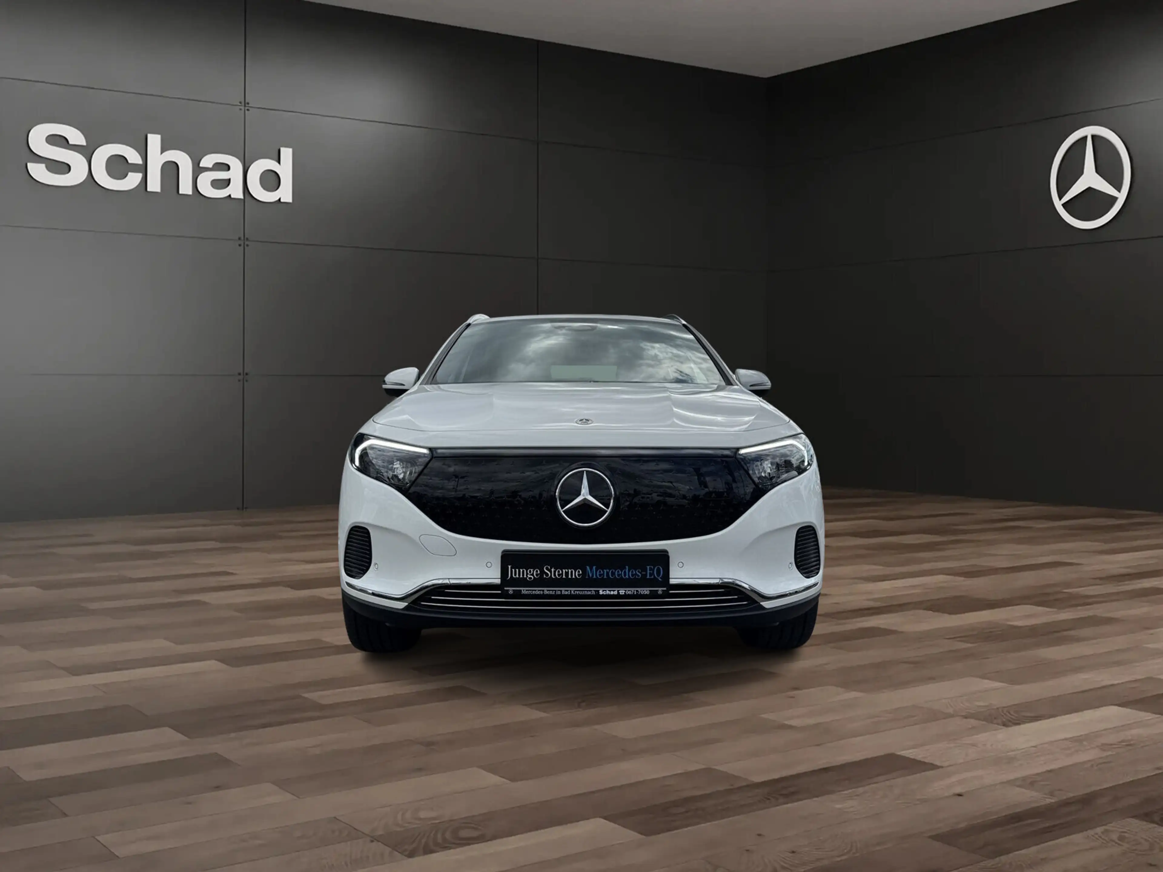 Mercedes-Benz EQA 250 EQA 250+ PROGR. NAVI+AHK+DISTR+LED+KAMERA+EASY-P — photo 2