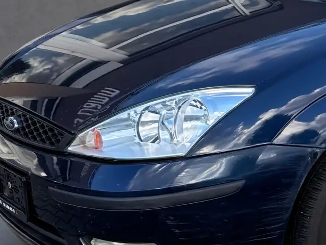 Ford Focus view 5
