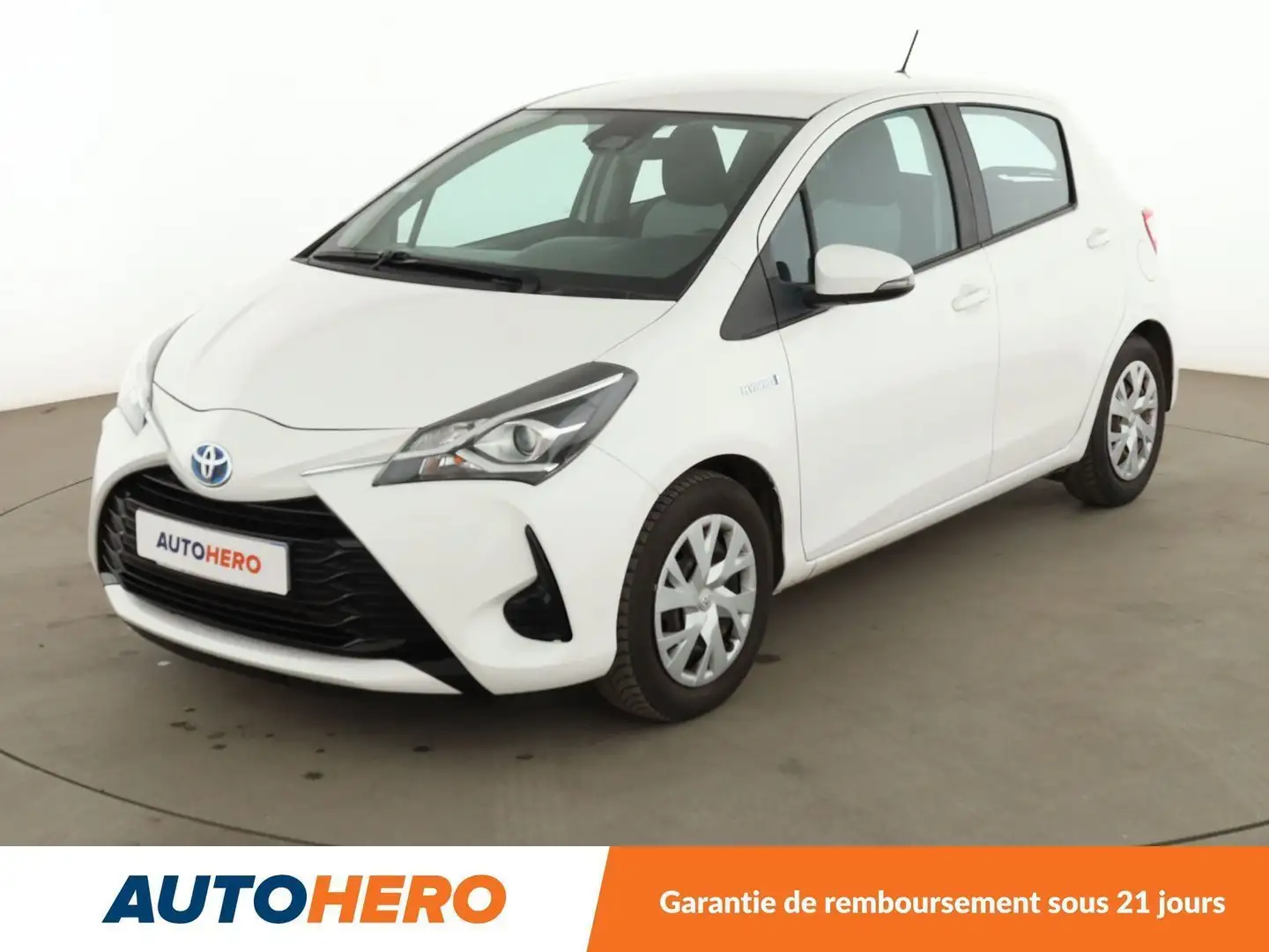 Toyota Yaris 1.5 Hybrid France Blanc - 1