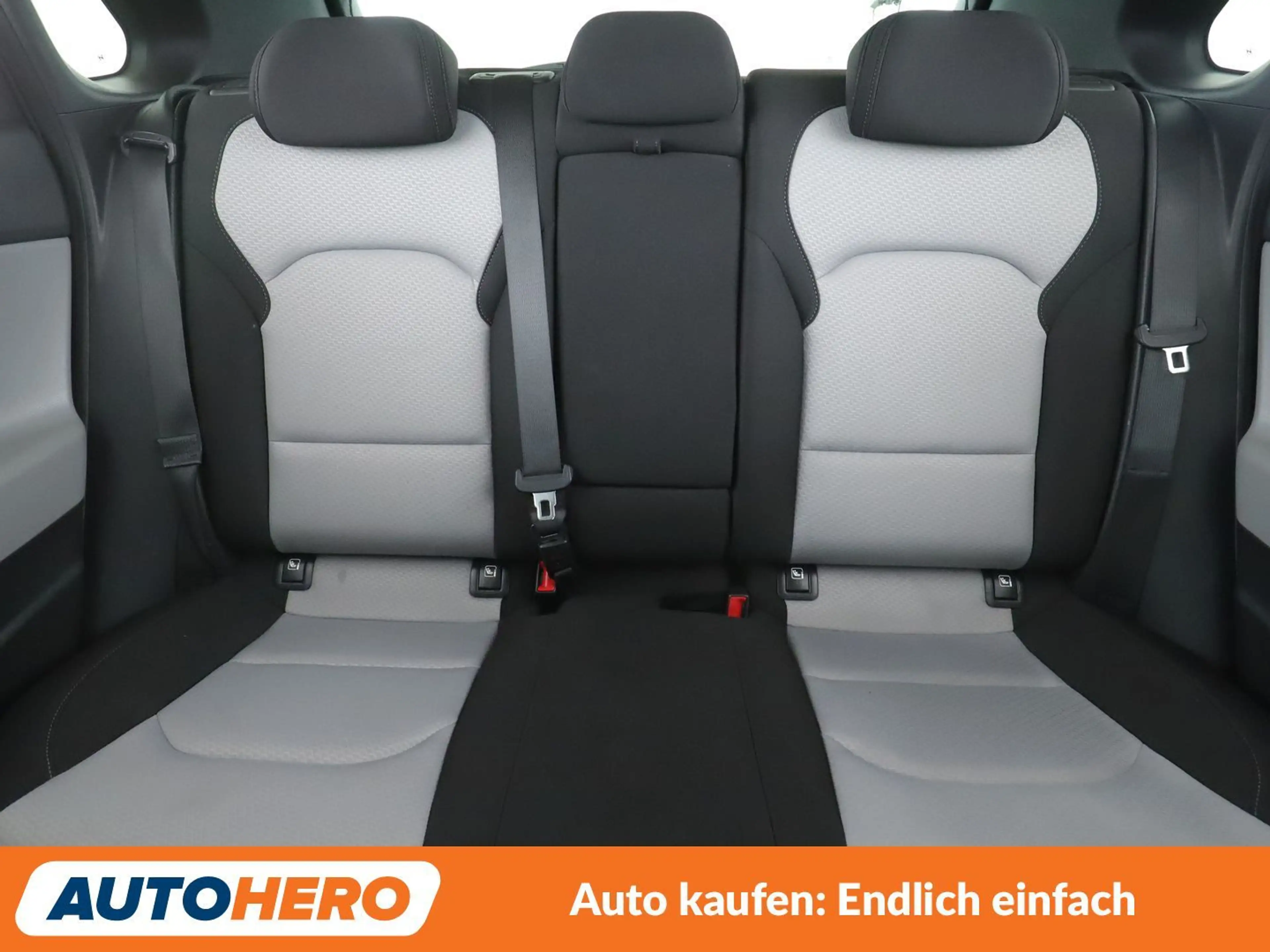 Hyundai i30 1.0 TGDI Trend — photo 15