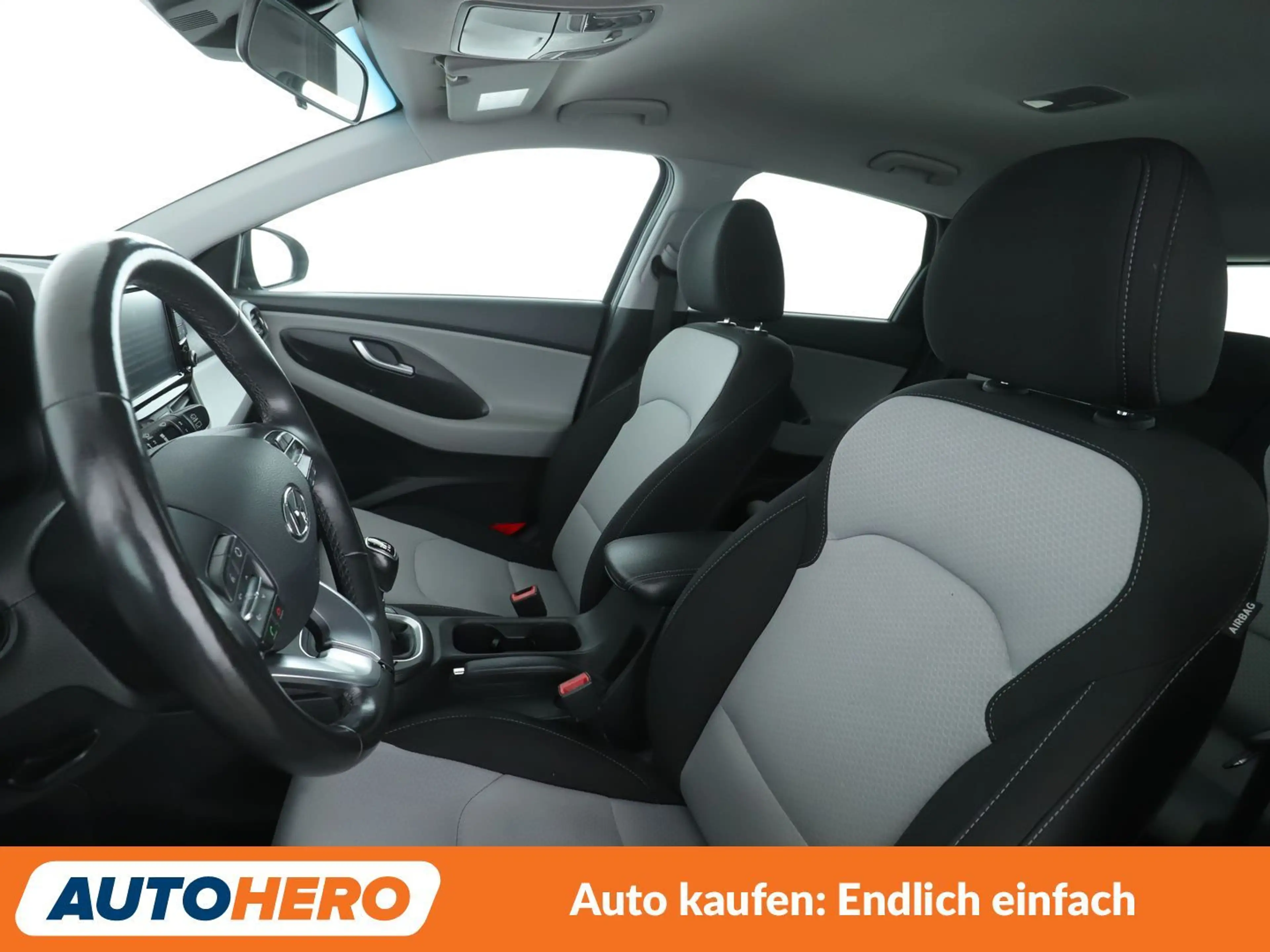 Hyundai i30 1.0 TGDI Trend — photo 10
