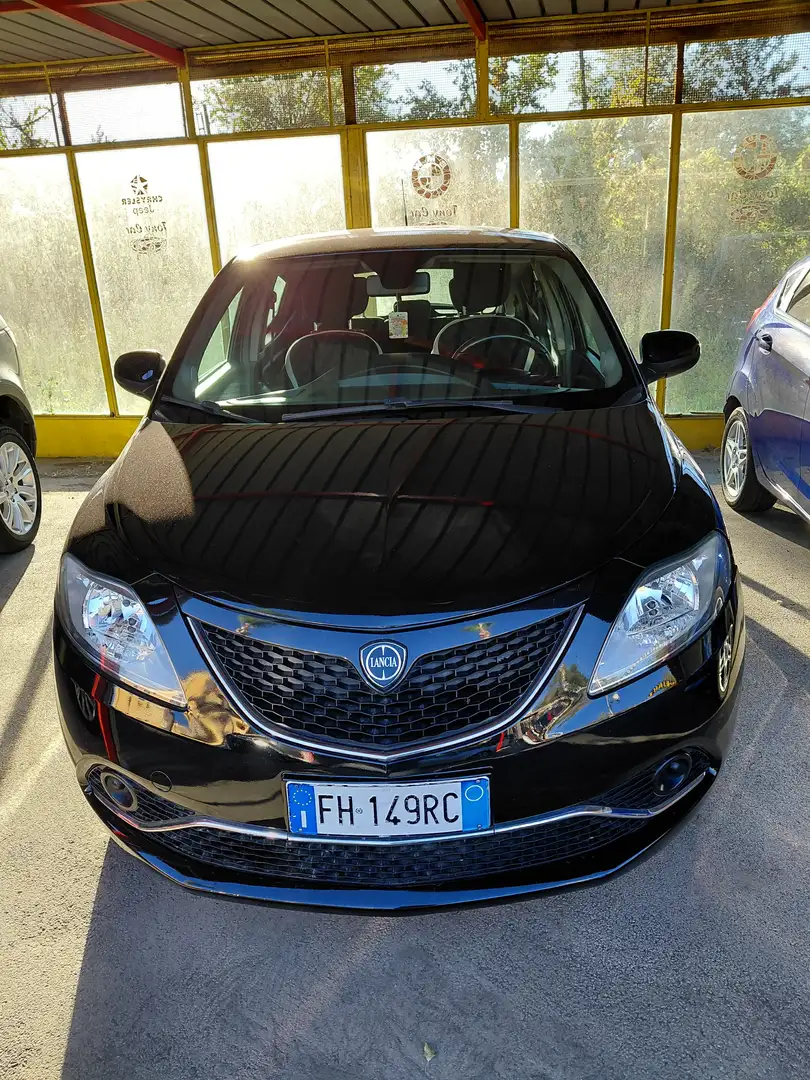 Lancia Ypsilon Ypsilon III 2015 1.2 Platinum 69cv Nero - 1