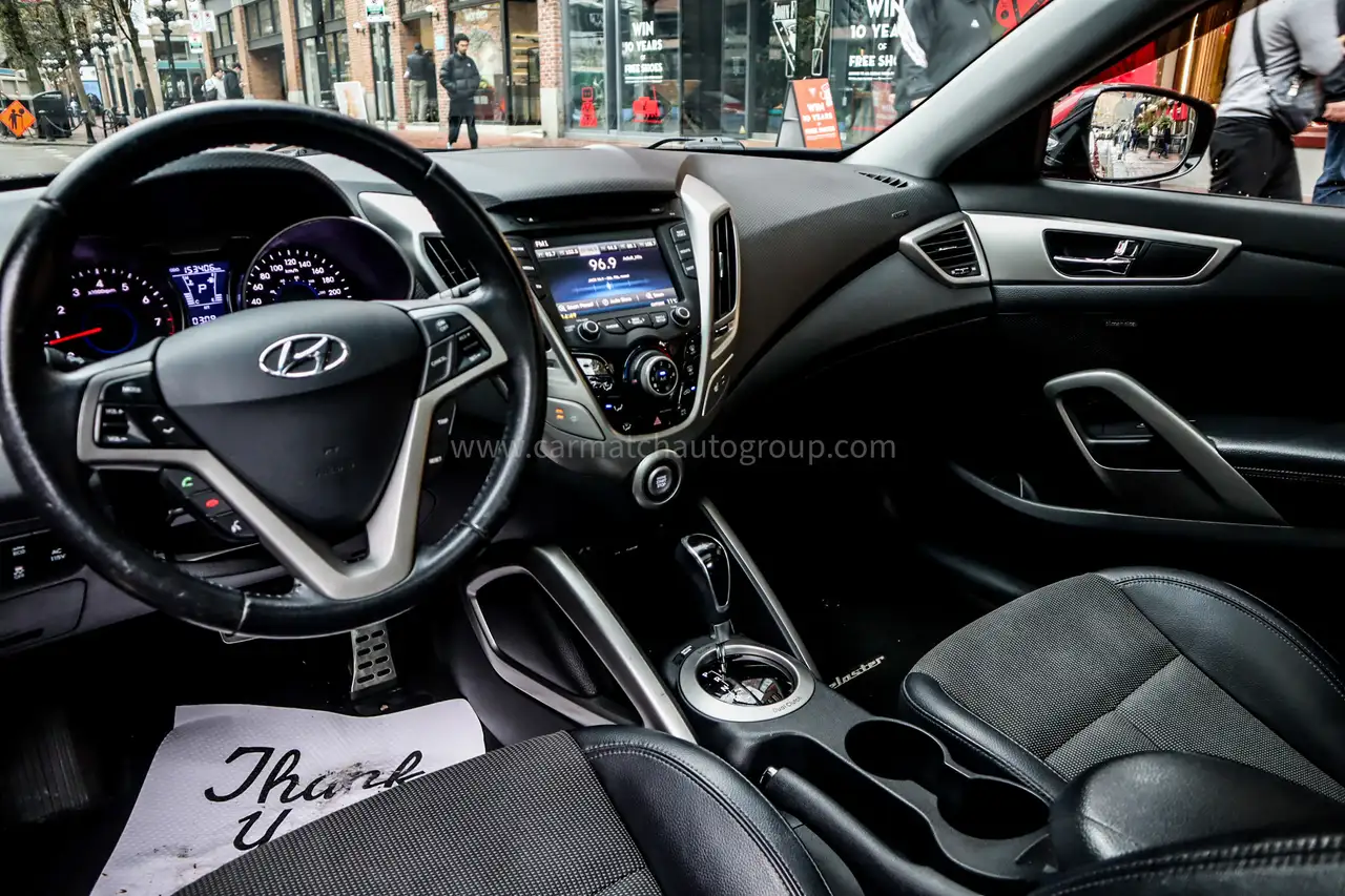 Hyundai VELOSTER снимка Hyundai VELOSTER