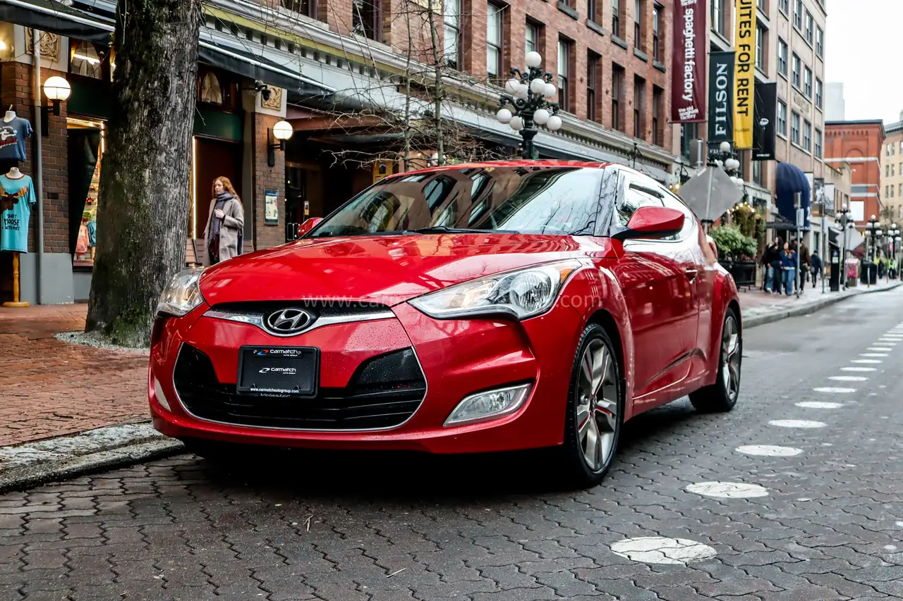 Hyundai VELOSTER снимка Hyundai VELOSTER
