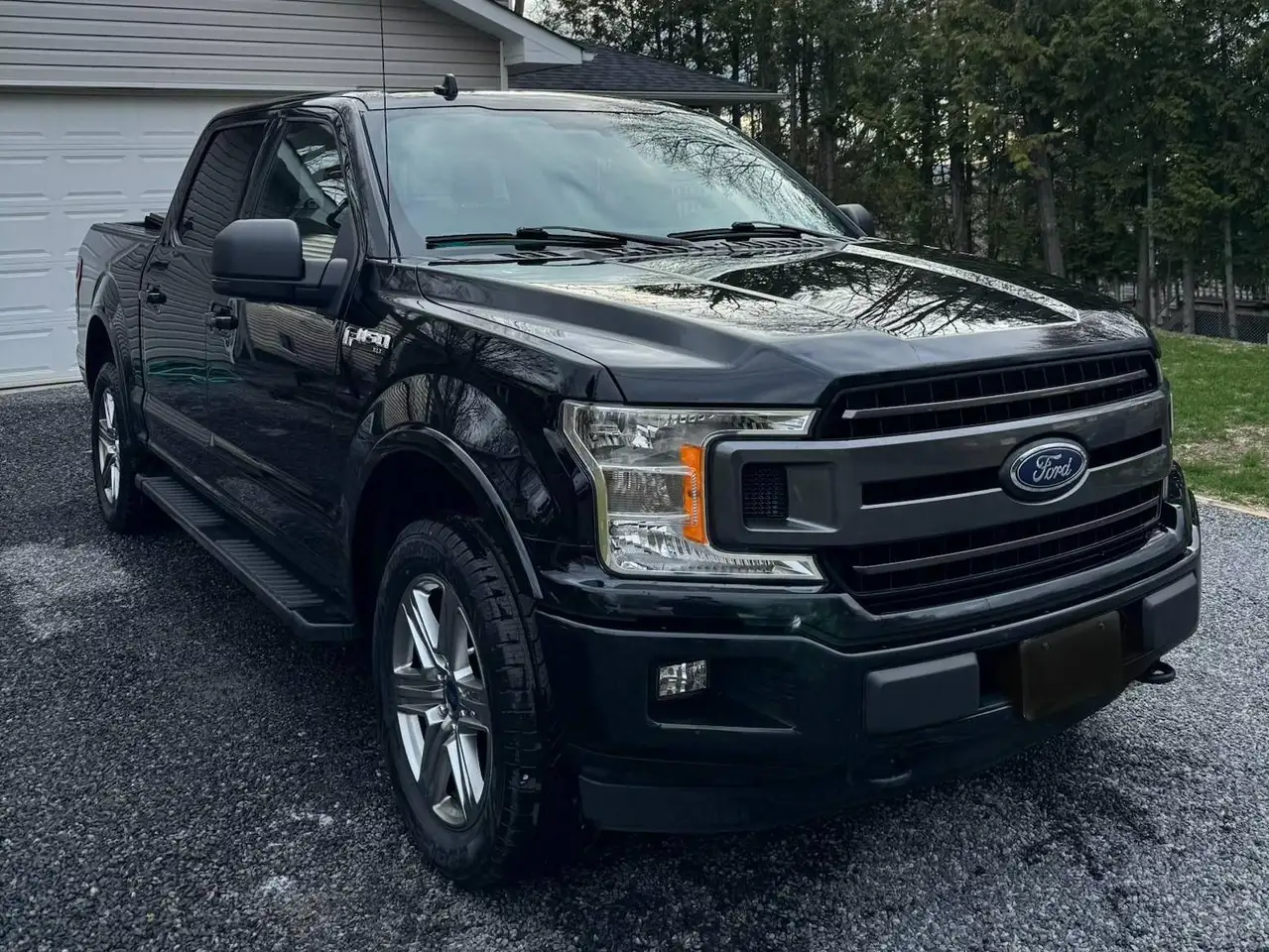 2018 Ford F 150 XLT — photo 1