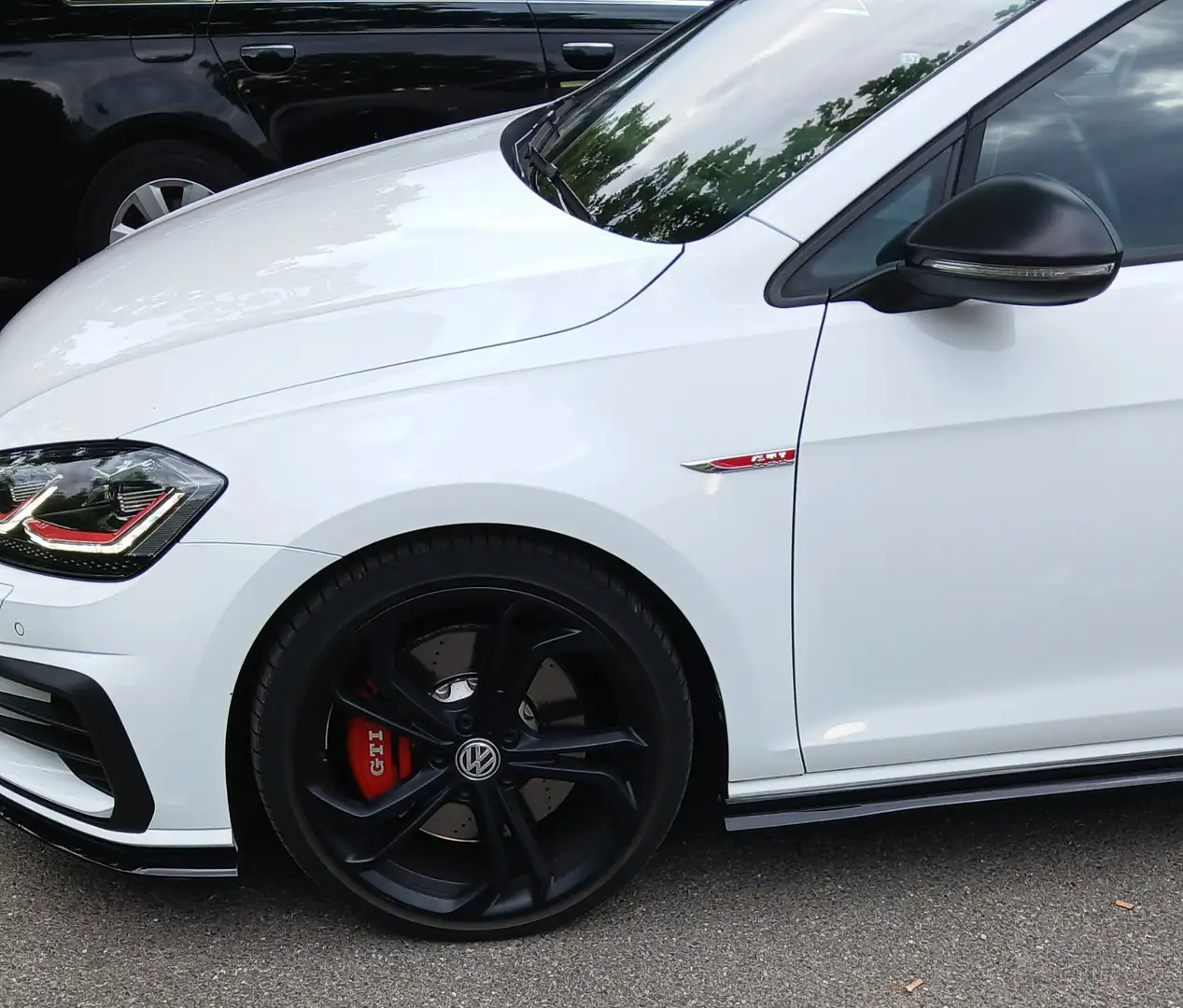 Volkswagen Golf GTI TCR 2.0 TSI OPF DSG Weiß - 2